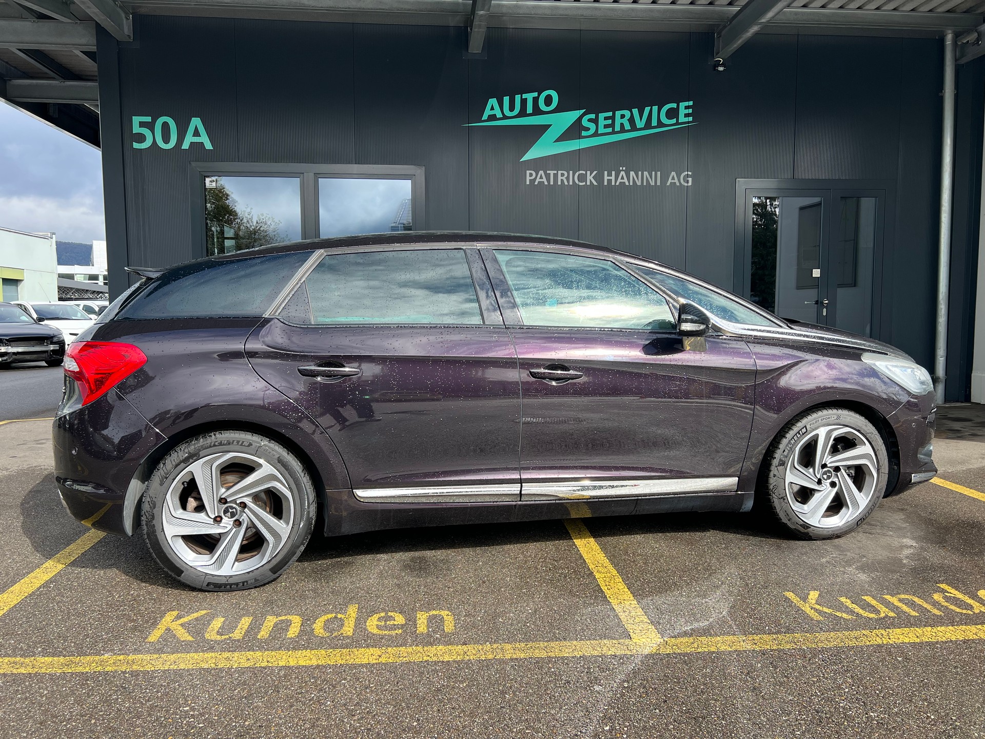DS AUTOMOBILES DS 5 HYbrid4 200 Sport Chic EGS6-image-3