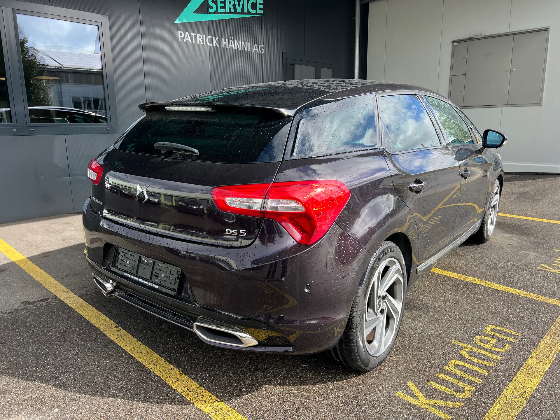 DS AUTOMOBILES DS 5 HYbrid4 200 Sport Chic EGS6-image-4