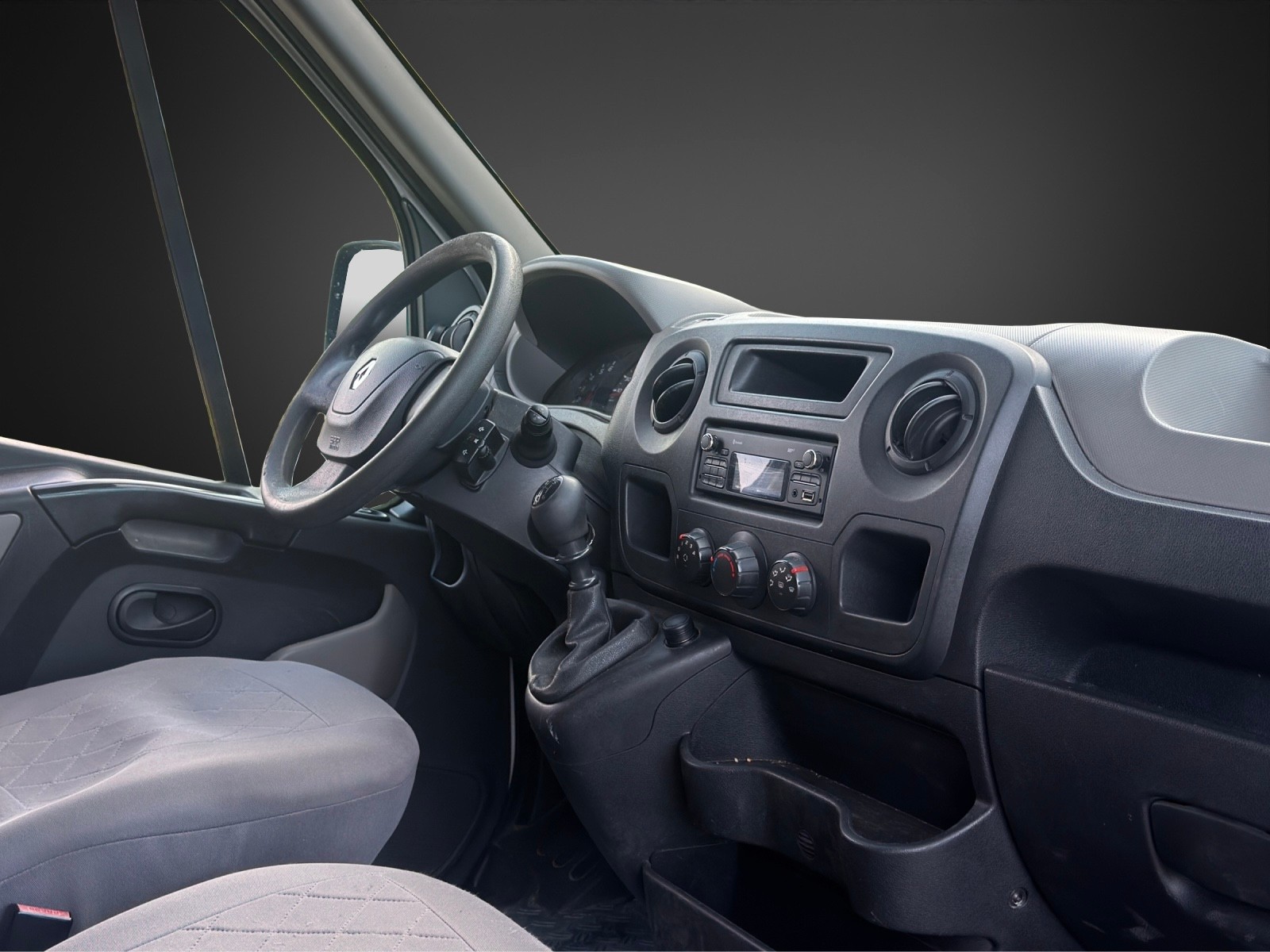 RENAULT Master T28 2.3dCi L1H1-image-9