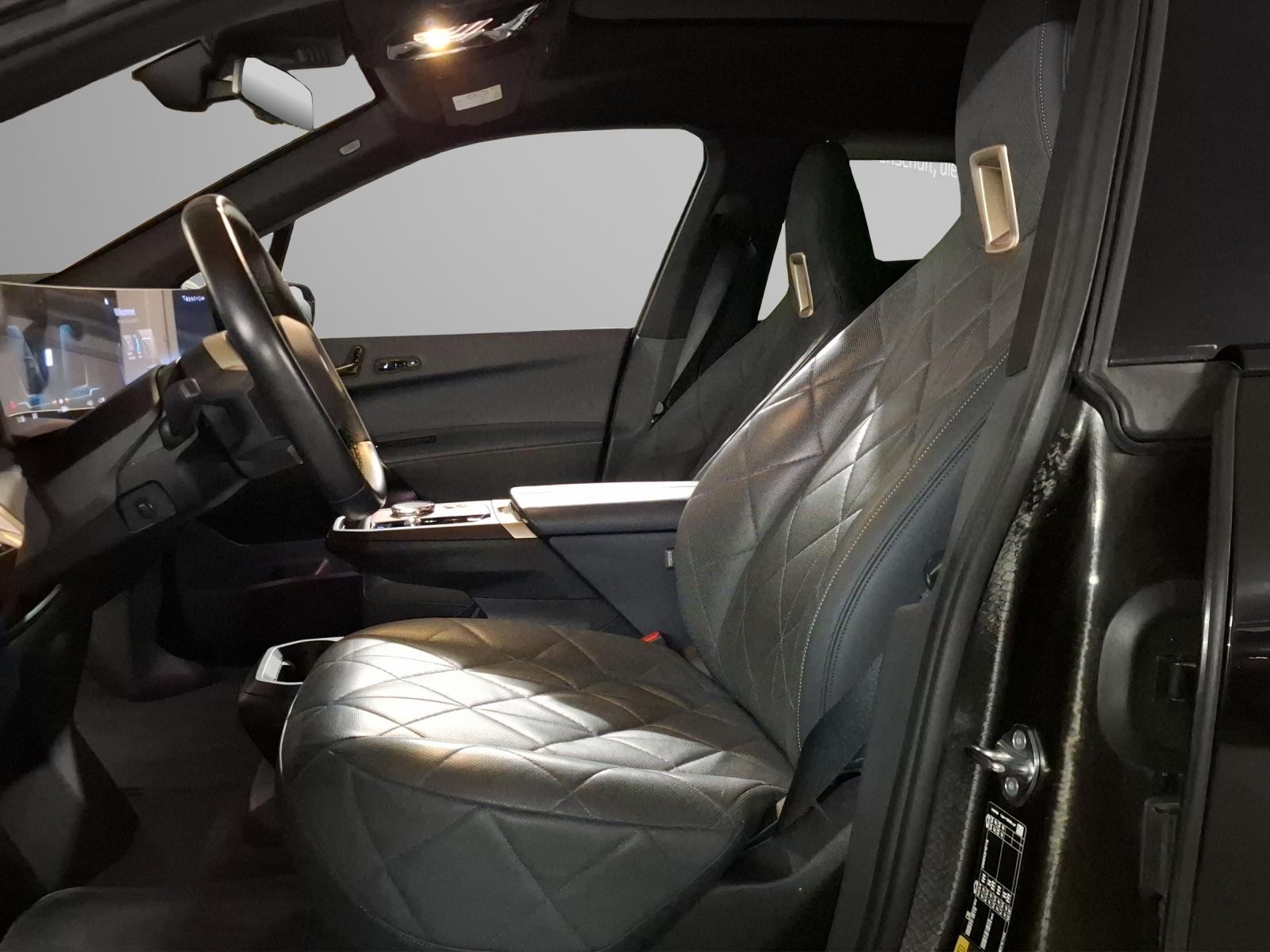 BMW iX I20 xDrive50-image-6