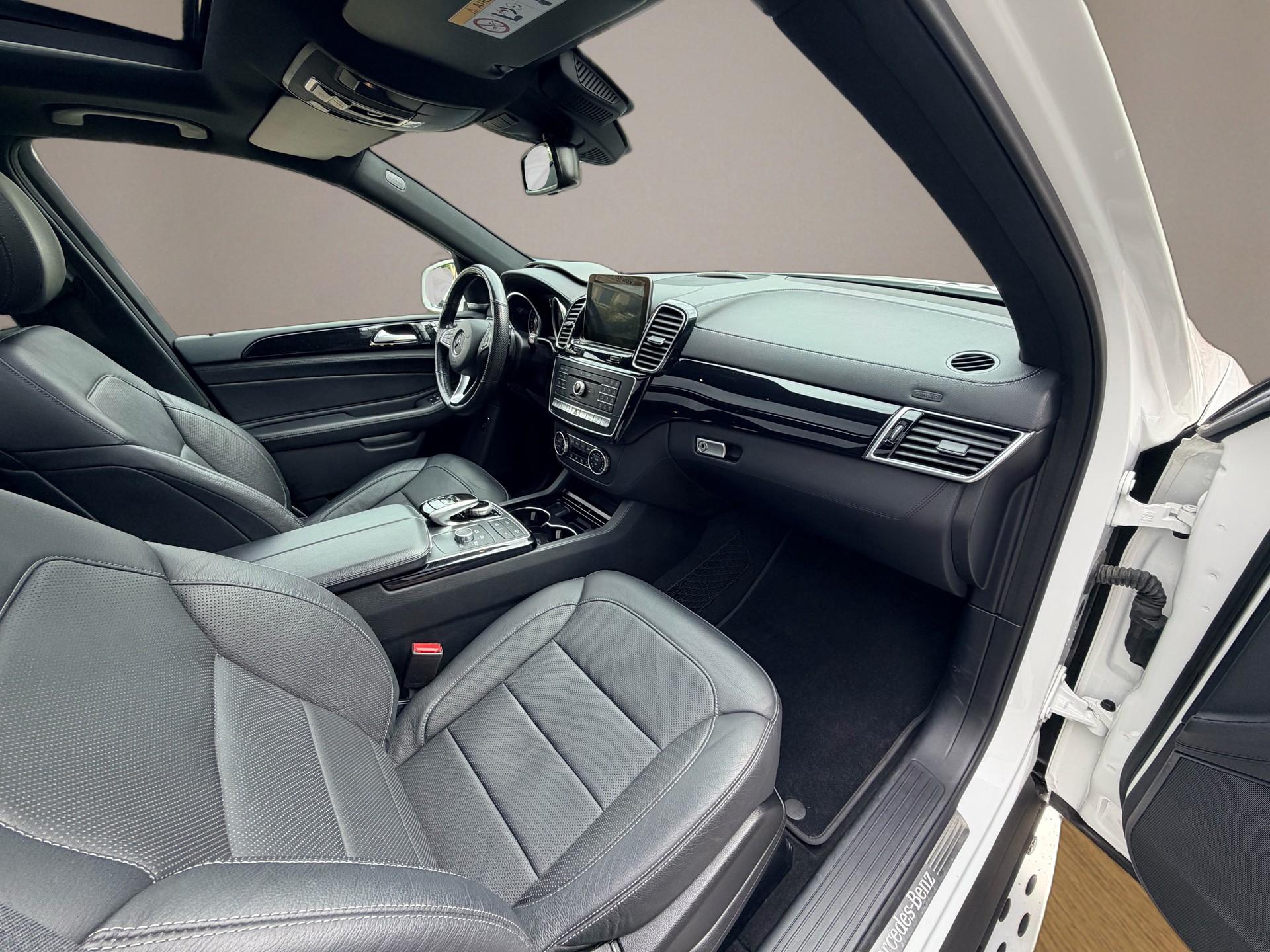 MERCEDES-BENZ GLE 350 d Executive 4Matic 9G-Tronic-image-9