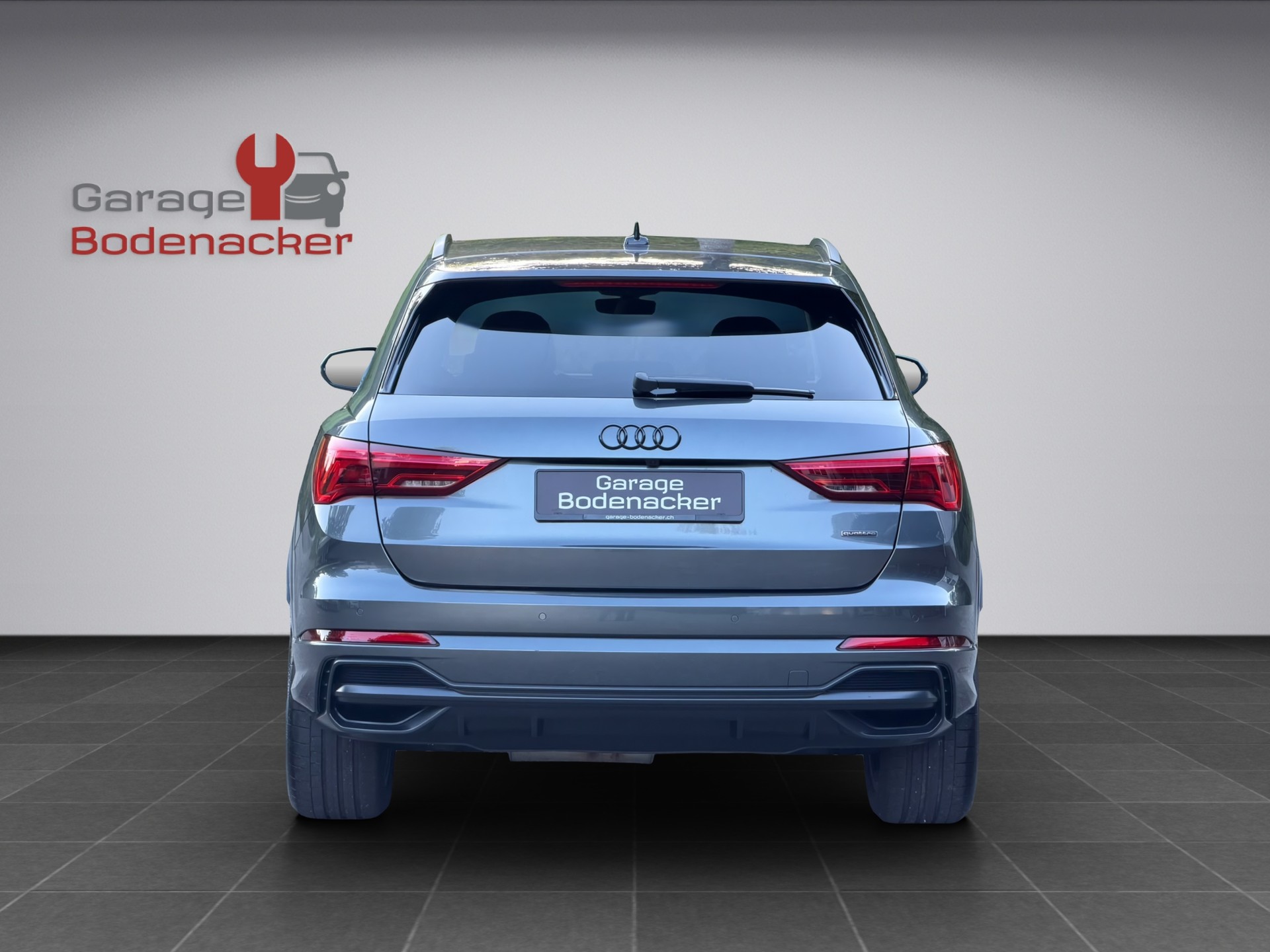 AUDI Q3 35 TDI S line quattro S-tronic-image-16