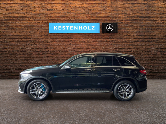 MERCEDES-BENZ GLC 350 e AMG Line 4Matic-showroom-element-3