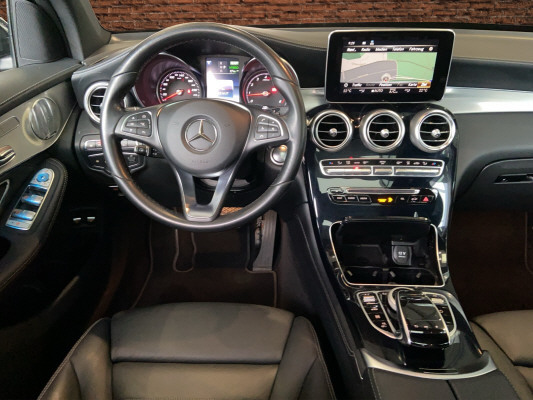 MERCEDES-BENZ GLC 350 e AMG Line 4Matic-image-10