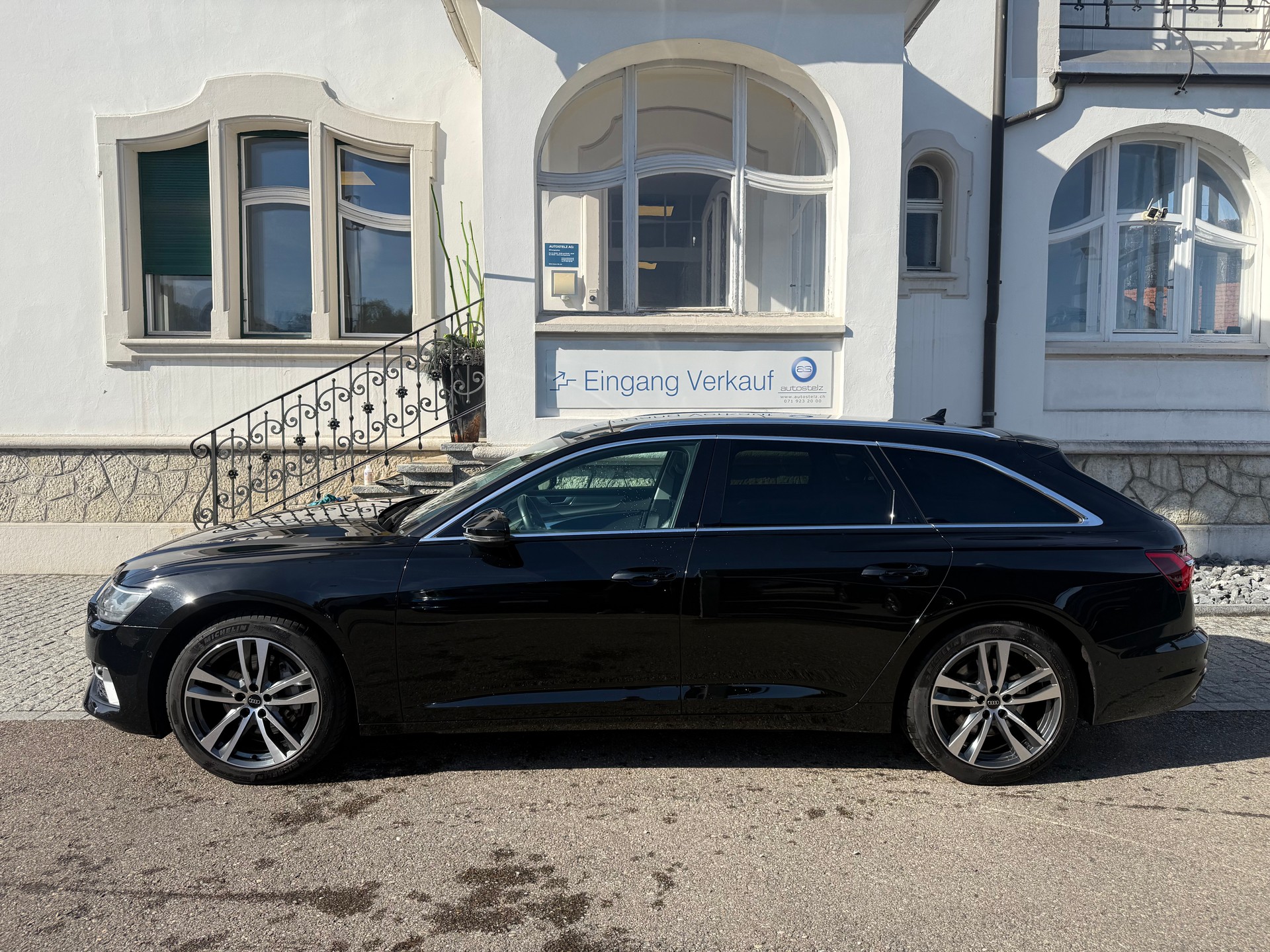 AUDI A6 Avant 2.0 45 TFSI Sport quattro S-Tronic-image-3