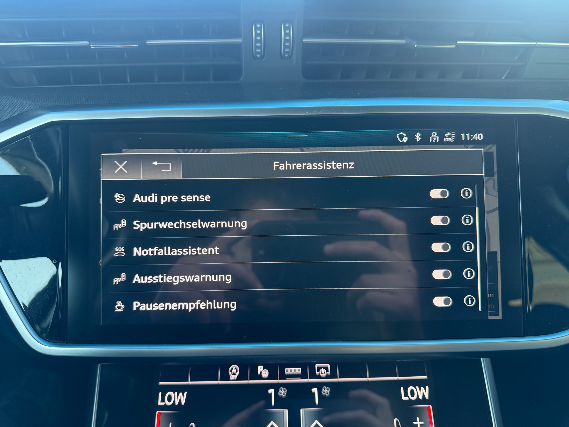 AUDI A6 Avant 2.0 45 TFSI Sport quattro S-Tronic-image-19