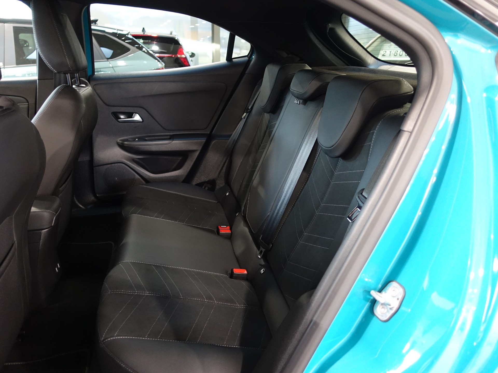 OPEL Mokka e 54 kWh GS WoW Wärmepumpe 8 Jahre Garantie-image-9