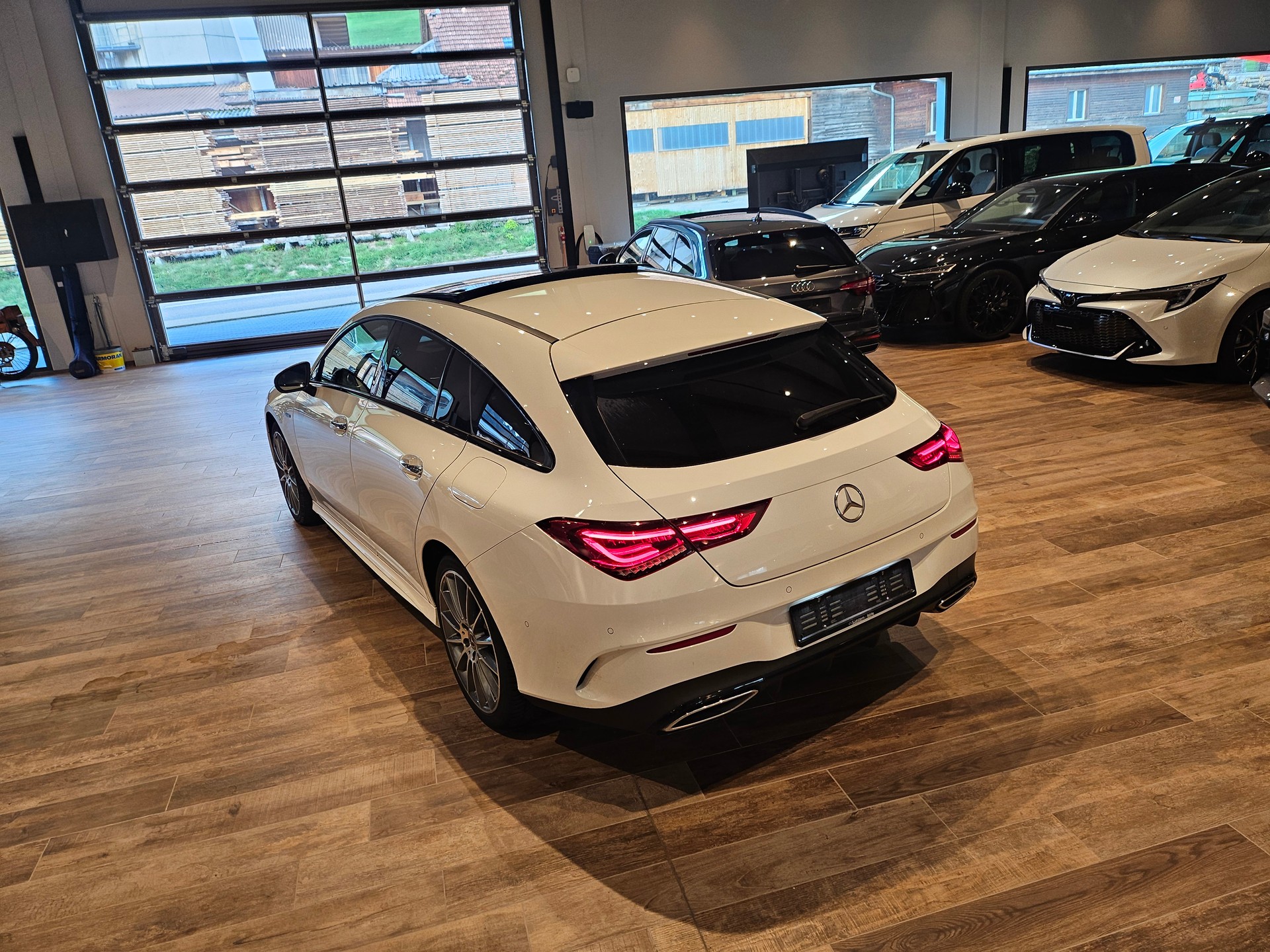 MERCEDES-BENZ CLA Shooting Brake 250 e 8G-DCT AMG Line🔥NP.82'000🔥-image-9
