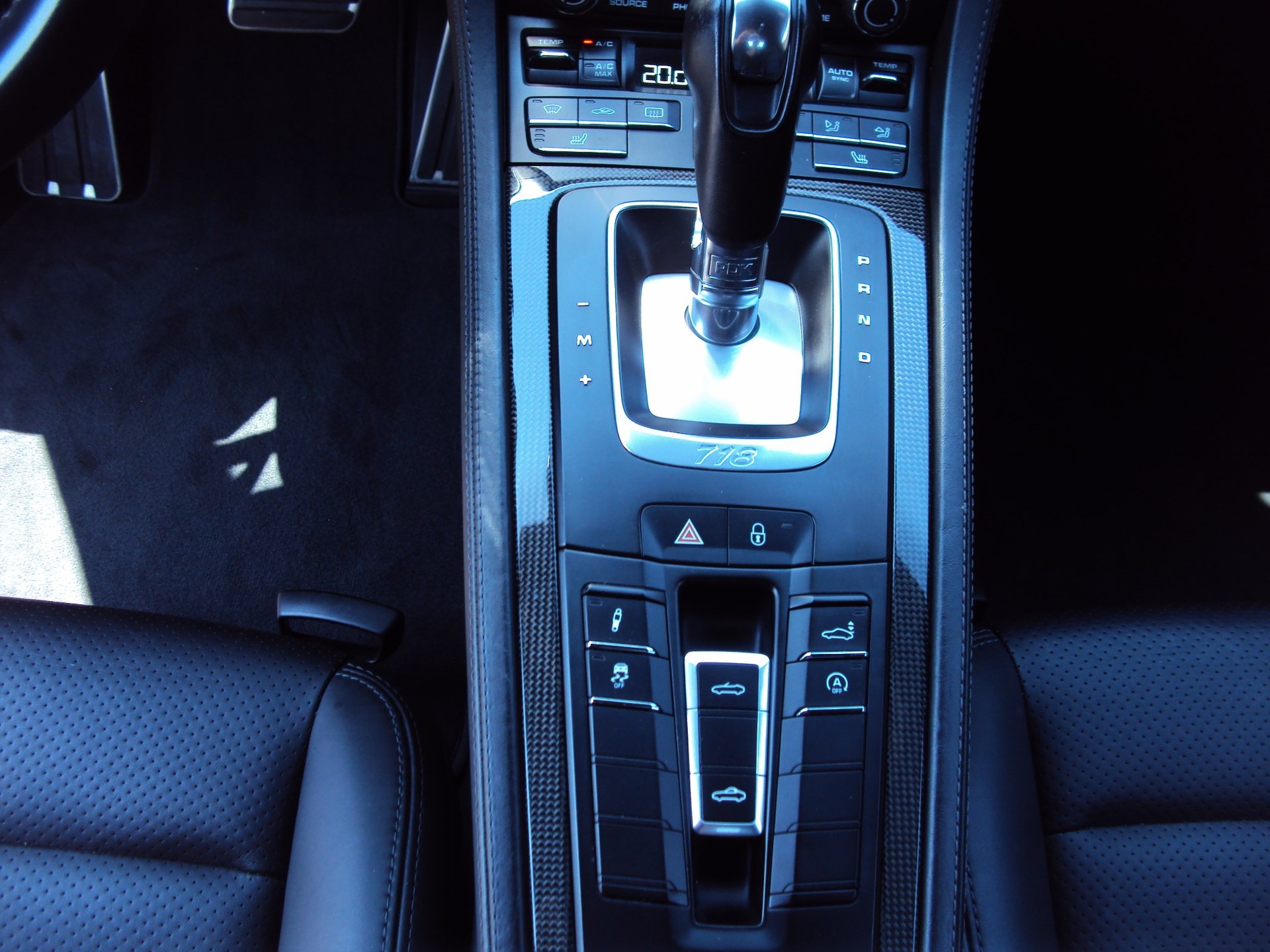 PORSCHE 718 Boxster S 2.5 PDK-image-13