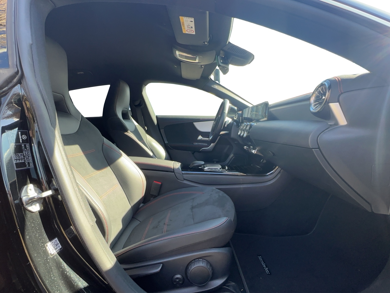 MERCEDES-BENZ CLA SB 250 AMG Line 4M 7G-image-16