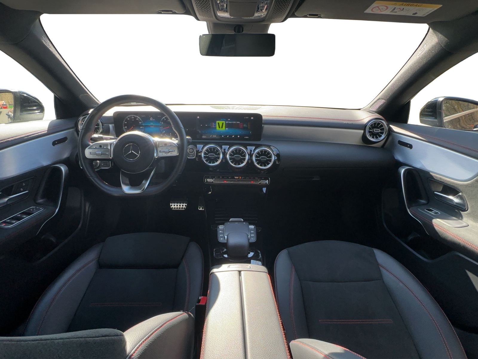 MERCEDES-BENZ CLA SB 250 AMG Line 4M 7G-image-9