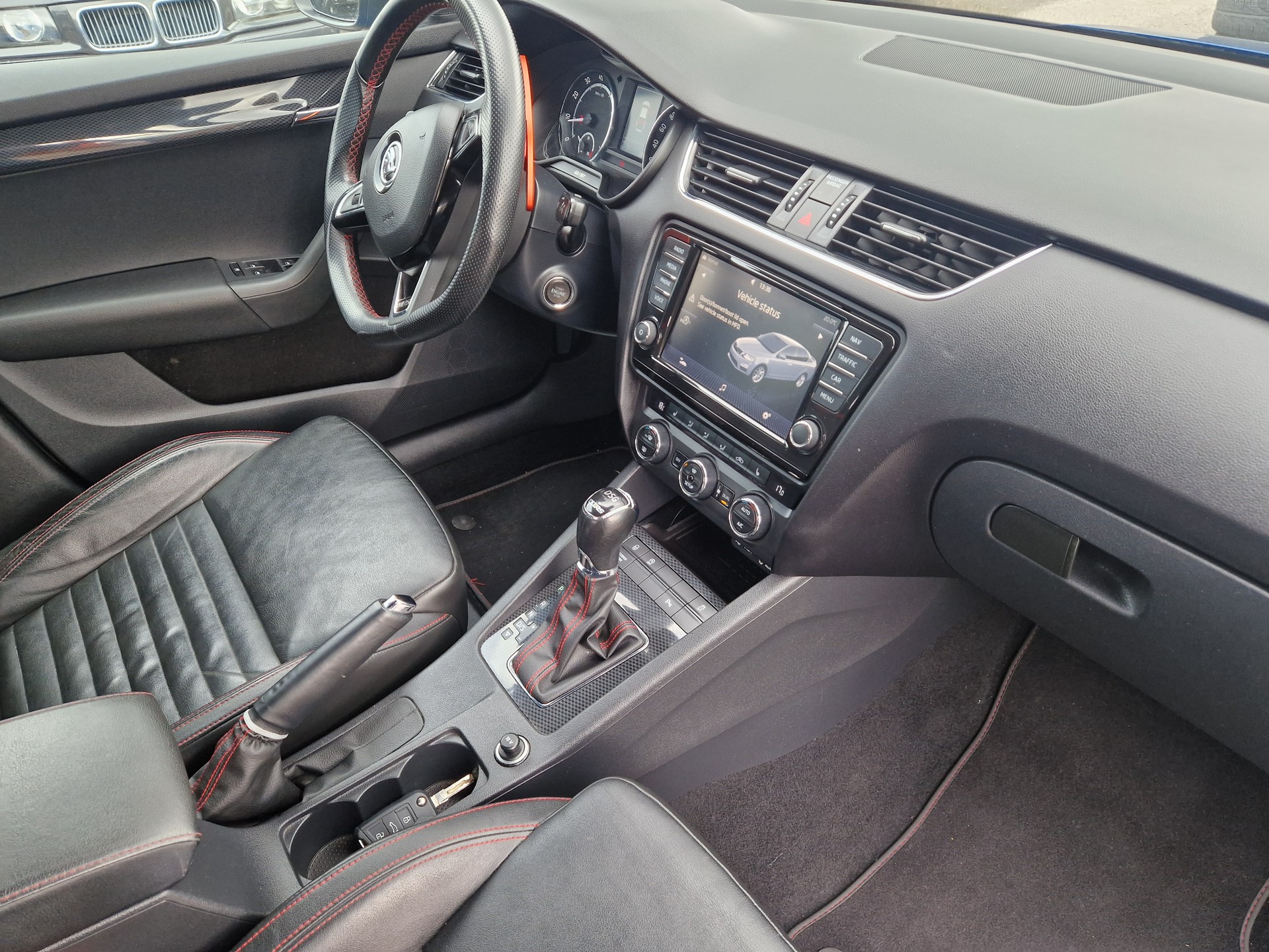 SKODA Octavia 2.0 TSI RS DSG-image-6
