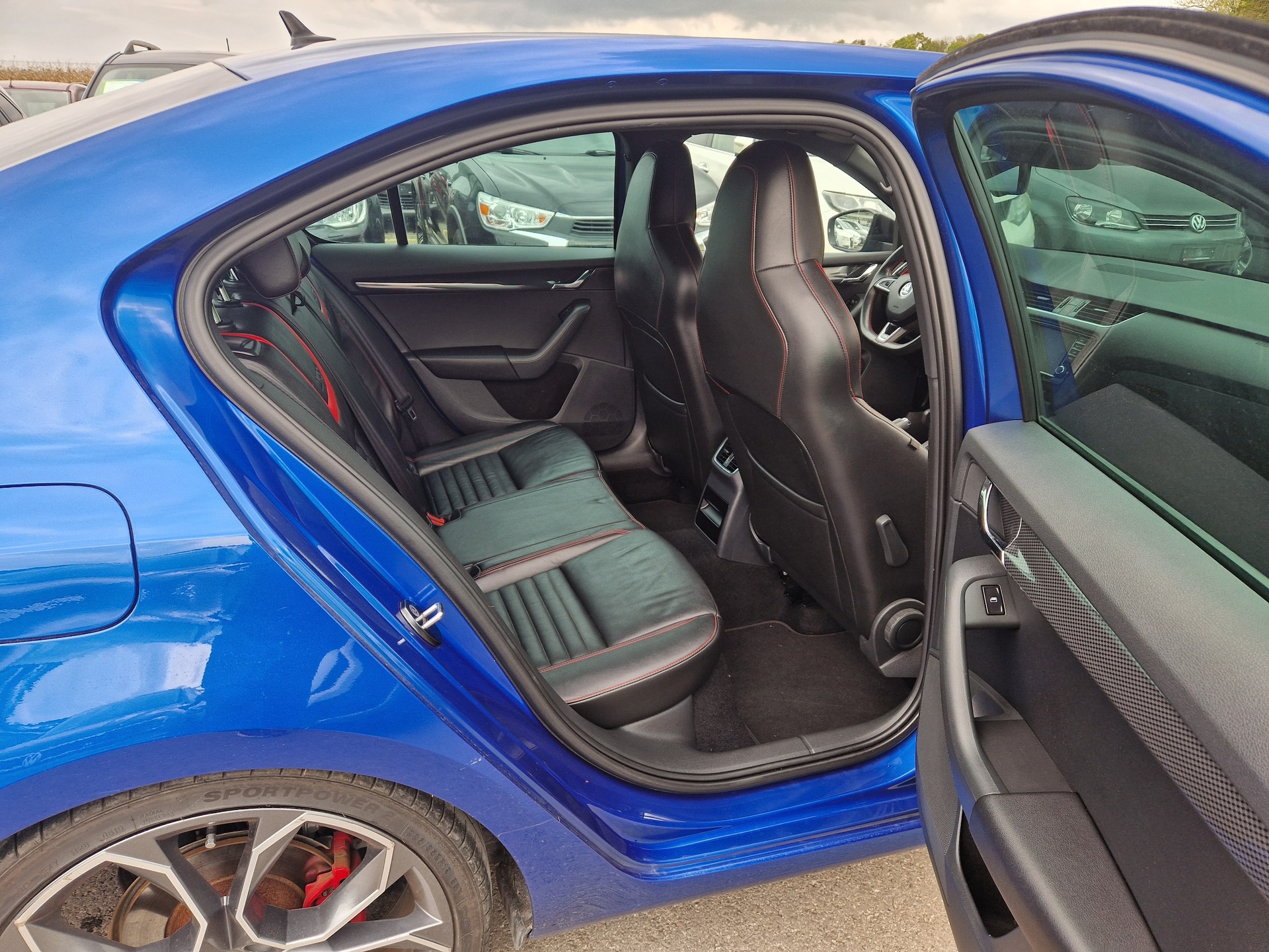 SKODA Octavia 2.0 TSI RS DSG-image-9
