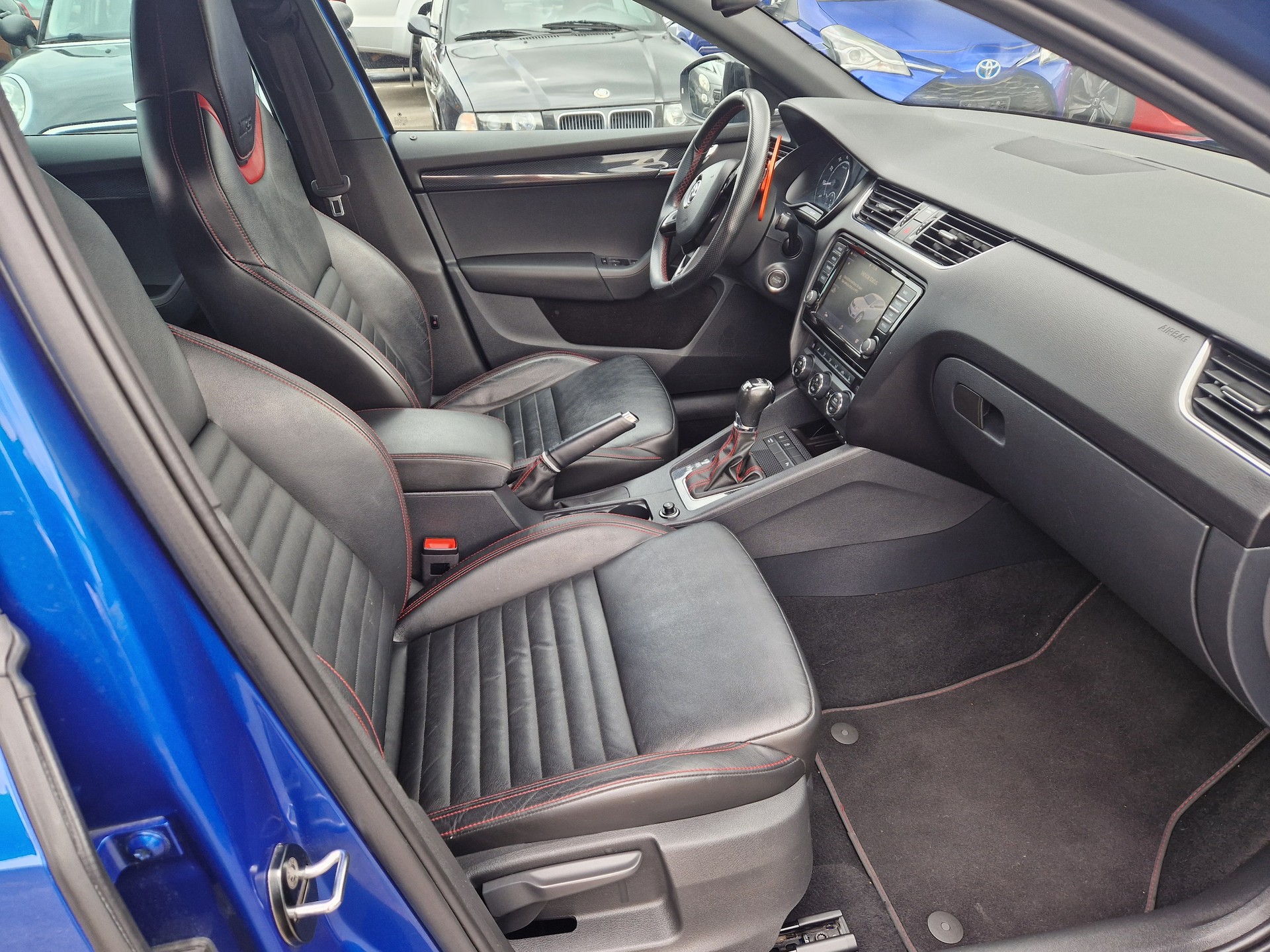 SKODA Octavia 2.0 TSI RS DSG-image-7