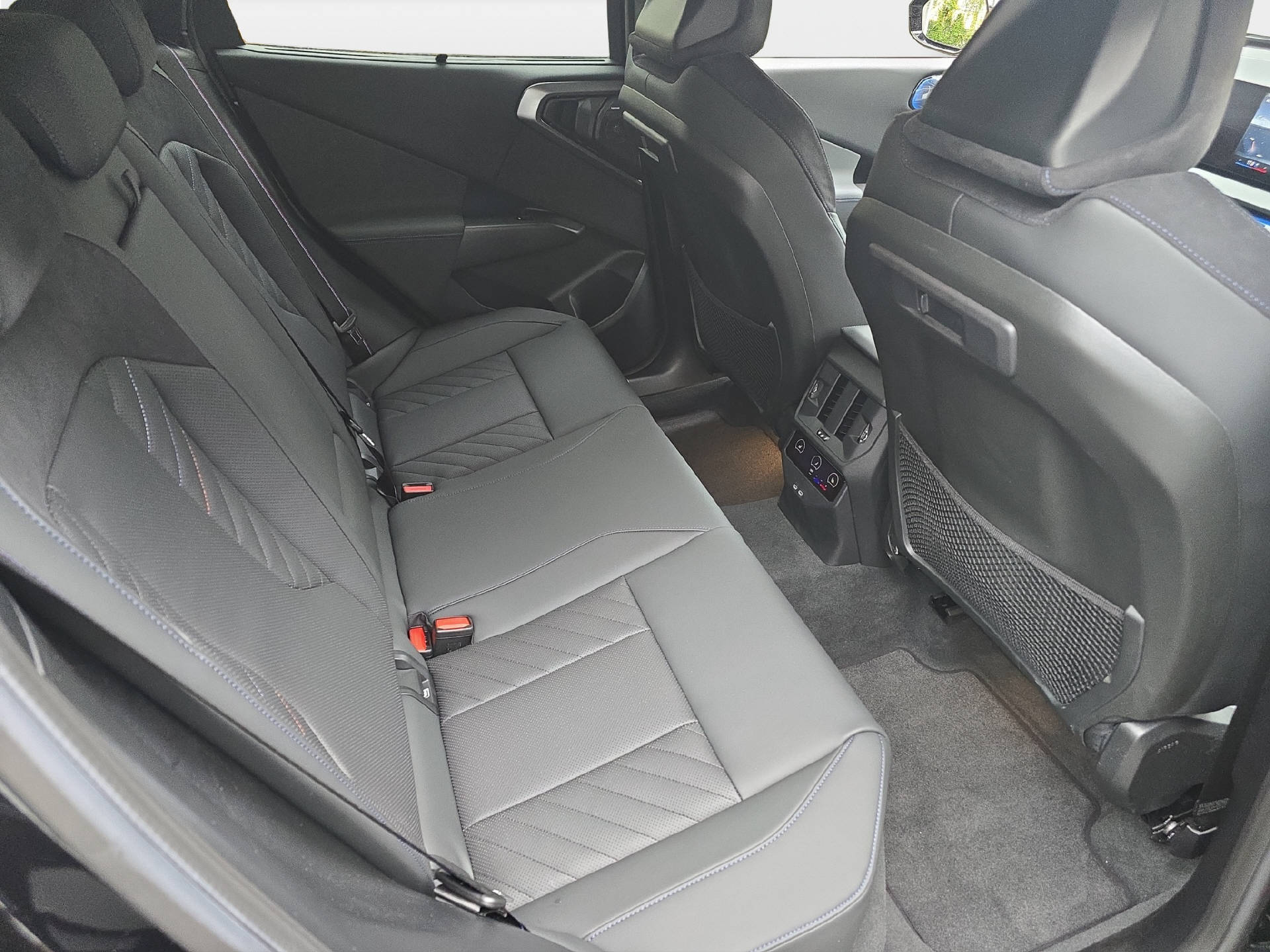 BMW X3 20d xDrive M Sport ** 2'500 kg Anhängelast **-image-7