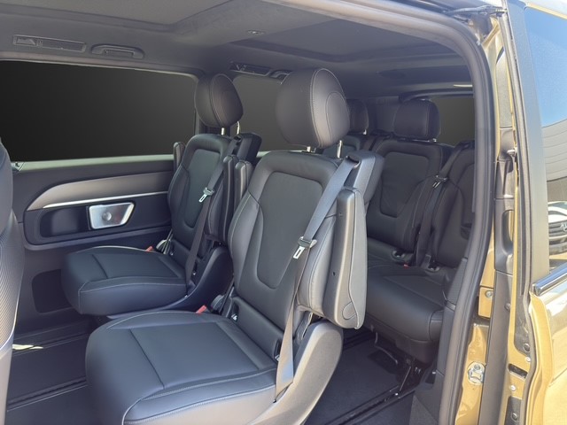 MERCEDES-BENZ V 300 d lang Exclusive 4Matic 9G-Tronic-image-9