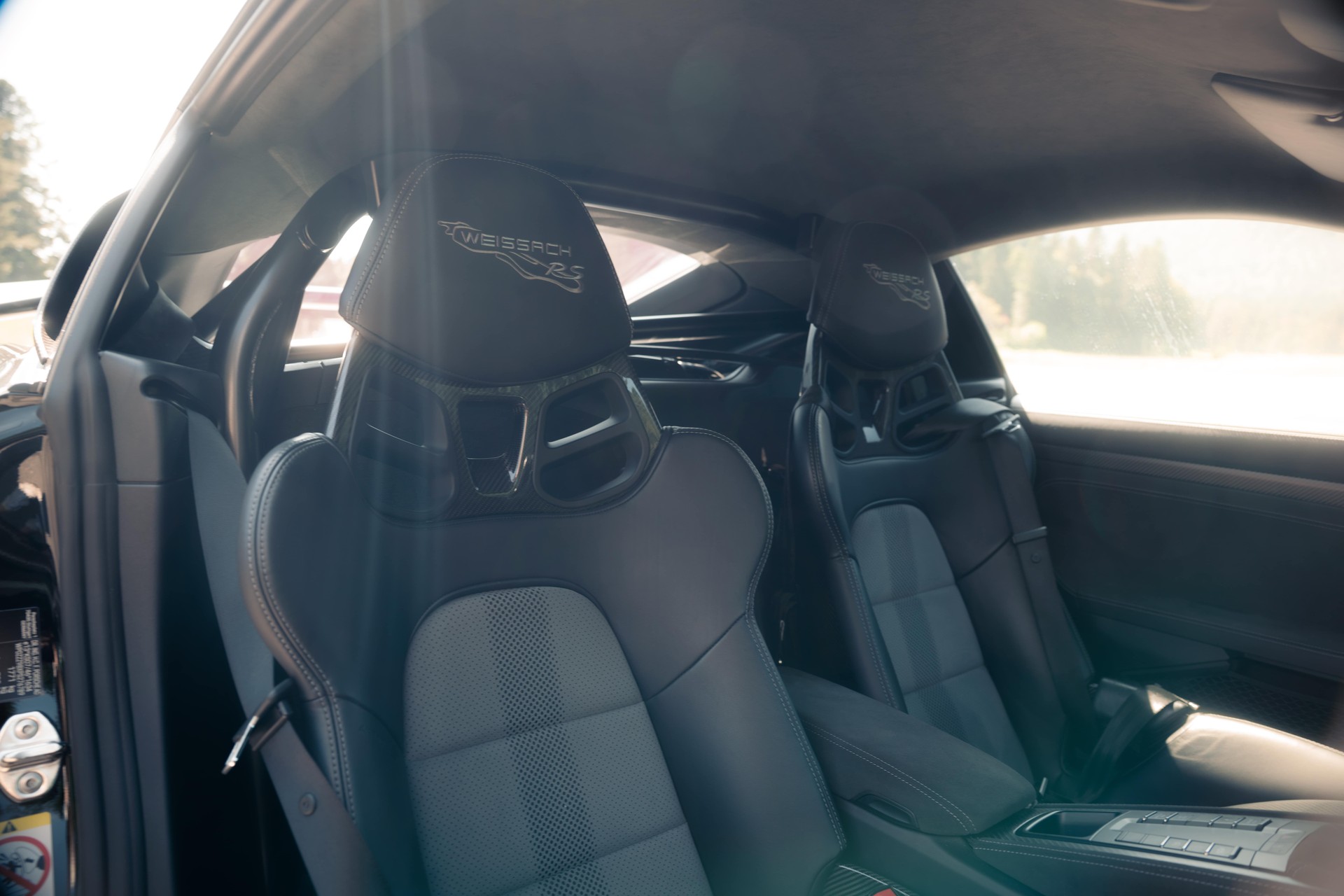 PORSCHE 718 Cayman GT4 RS PDK-image-11