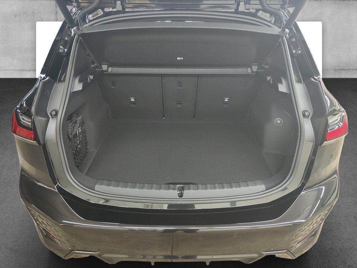 BMW 223d xDrive Active Tourer-image-4
