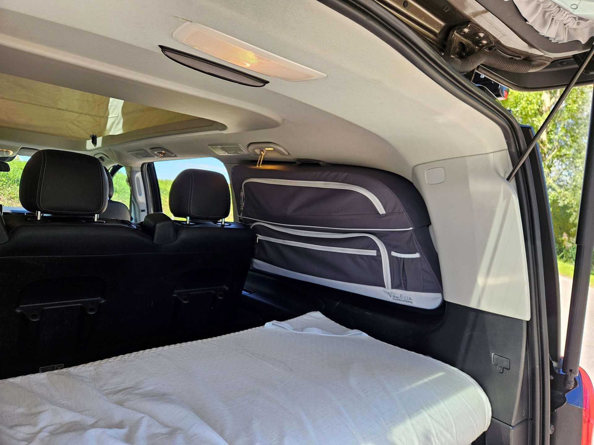 MERCEDES-BENZ Marco Polo Horizon-image-7