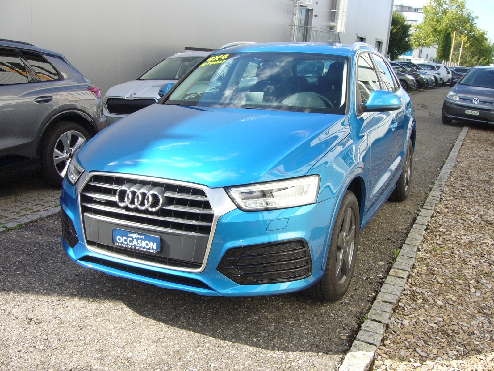 Car photo