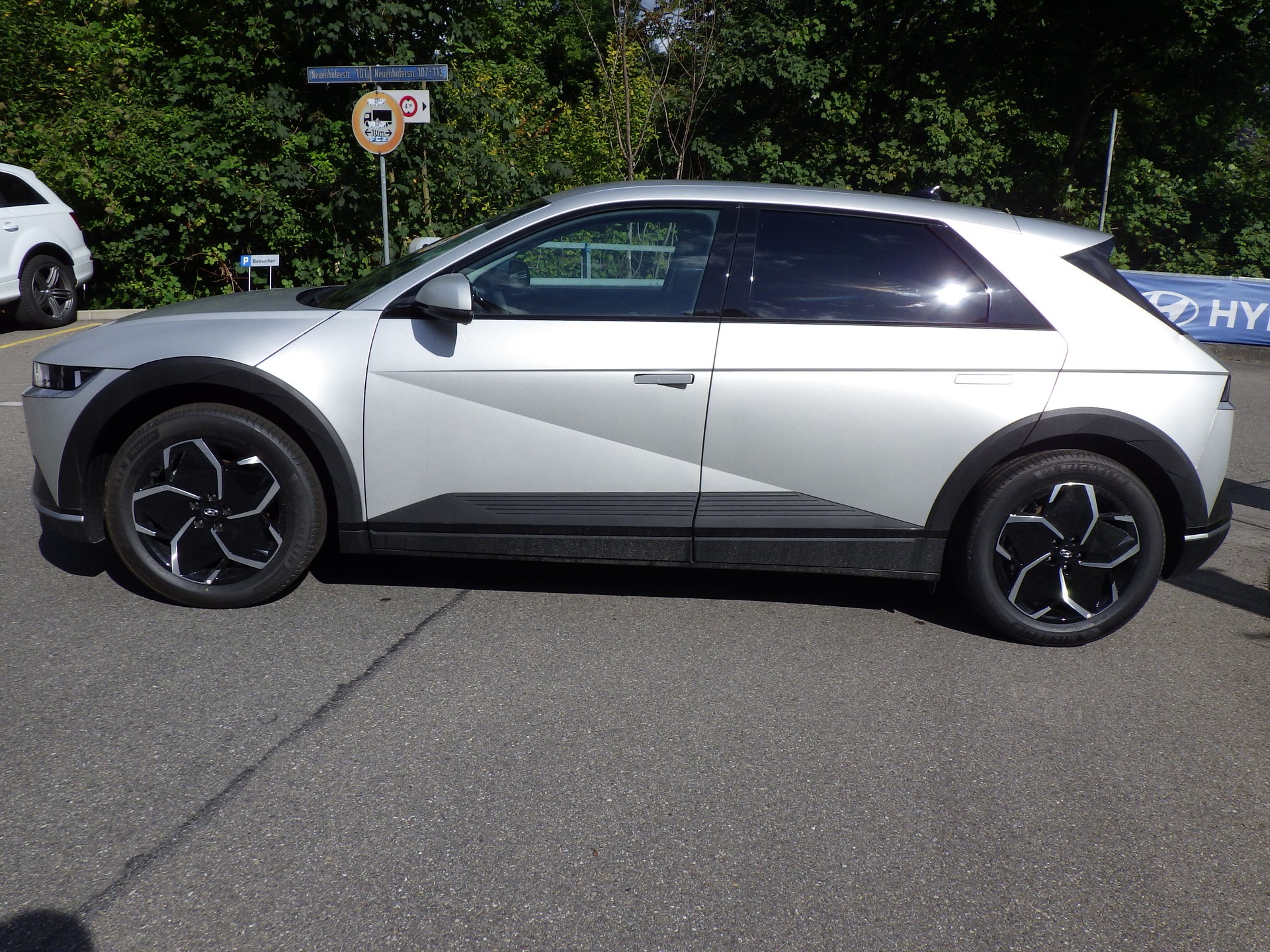 HYUNDAI Ioniq 5 77kWh Amplia 4WD-image-1