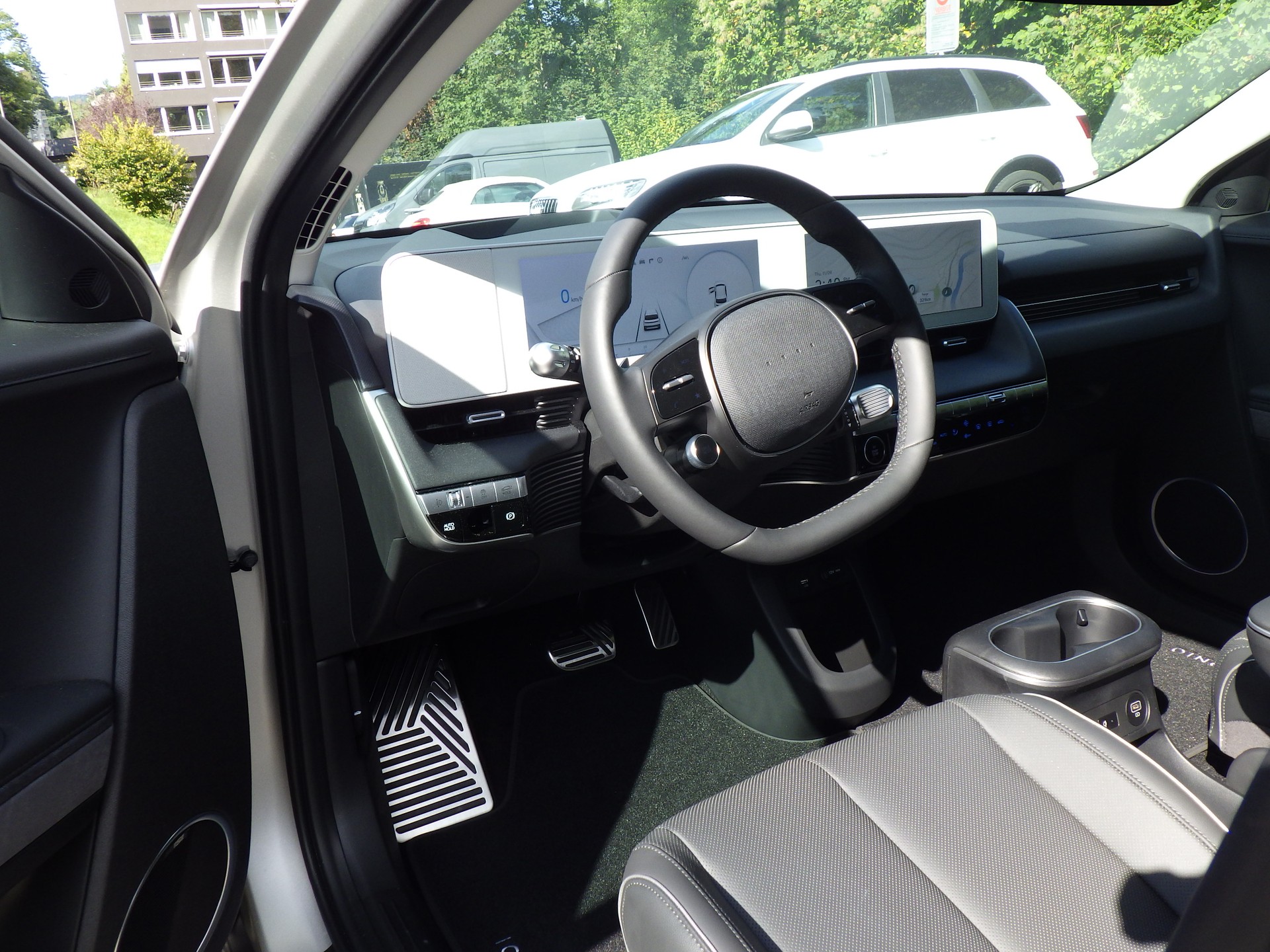 HYUNDAI Ioniq 5 77kWh Amplia 4WD-image-3