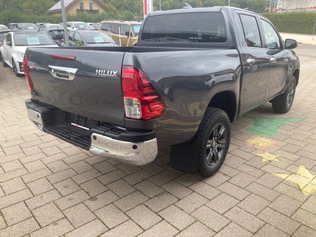 TOYOTA Hilux 2.4d Style Double Cab 4x4 A-image-4