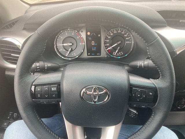 TOYOTA Hilux 2.4d Style Double Cab 4x4 A-image-14
