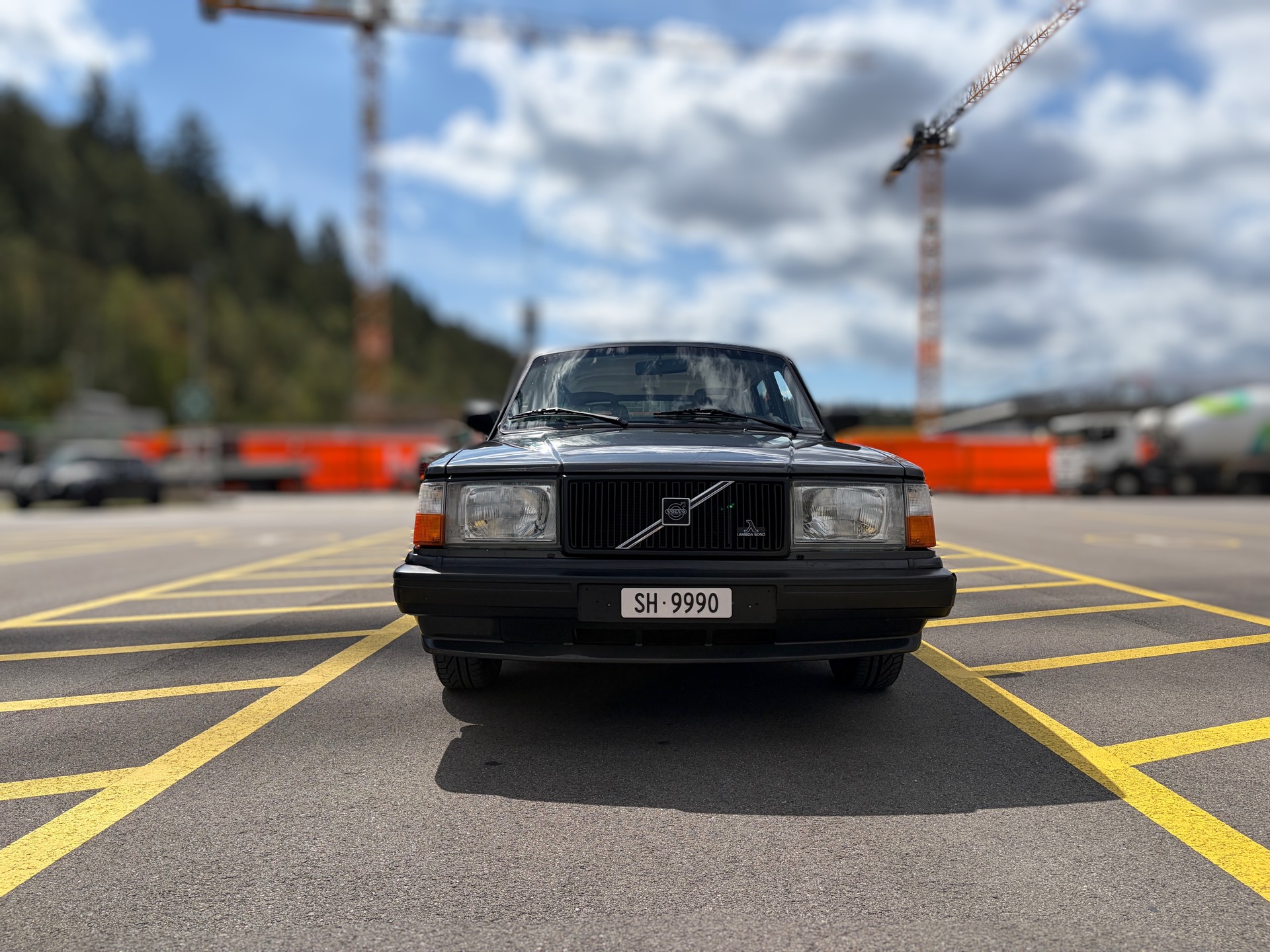 VOLVO 240 2.3 GLT (GL)-image-1