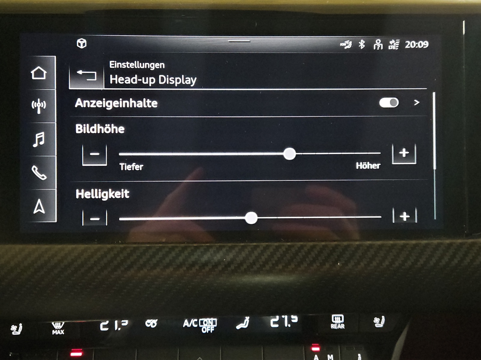 AUDI e-tron GT quattro-image-21