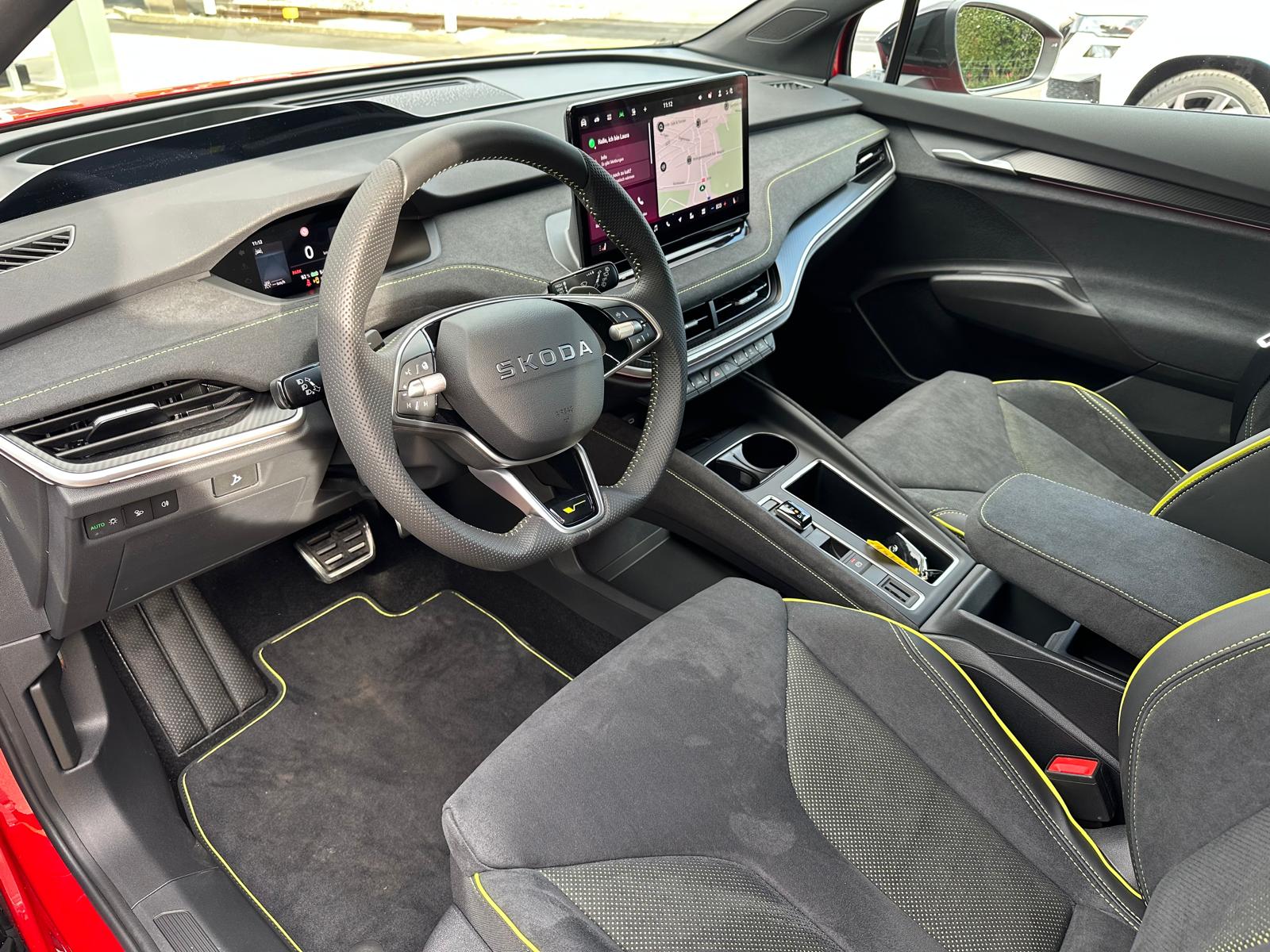 SKODA Elroq 85 RS 4x4-image-11
