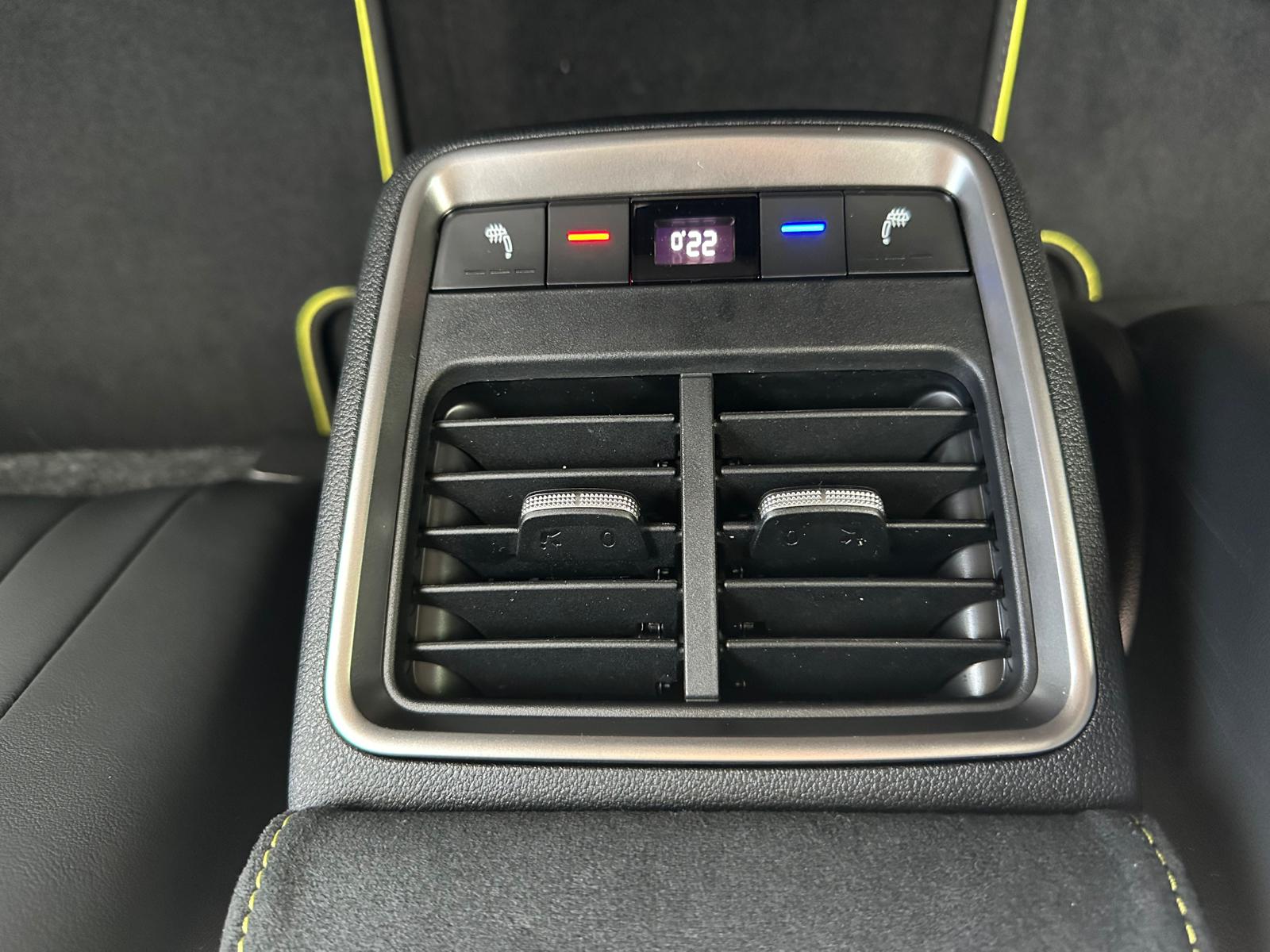 SKODA Elroq 85 RS 4x4-image-27