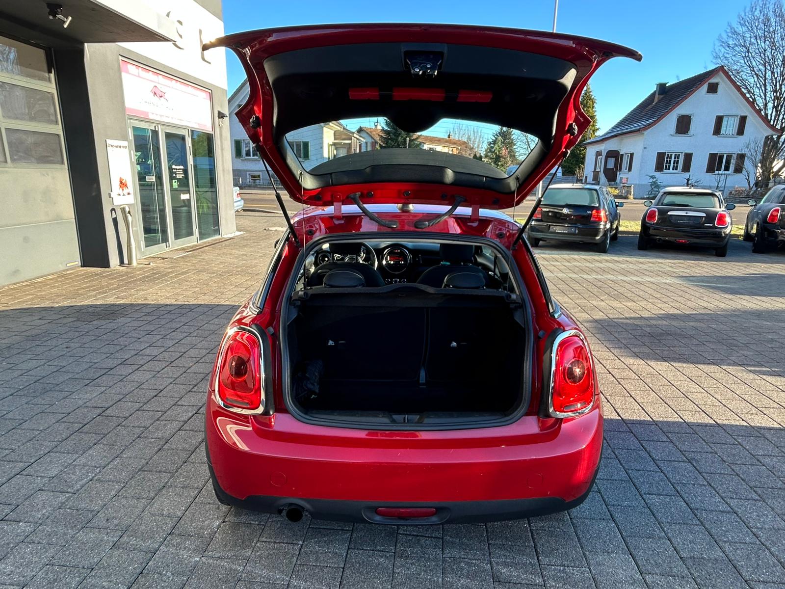 MINI One First-image-4