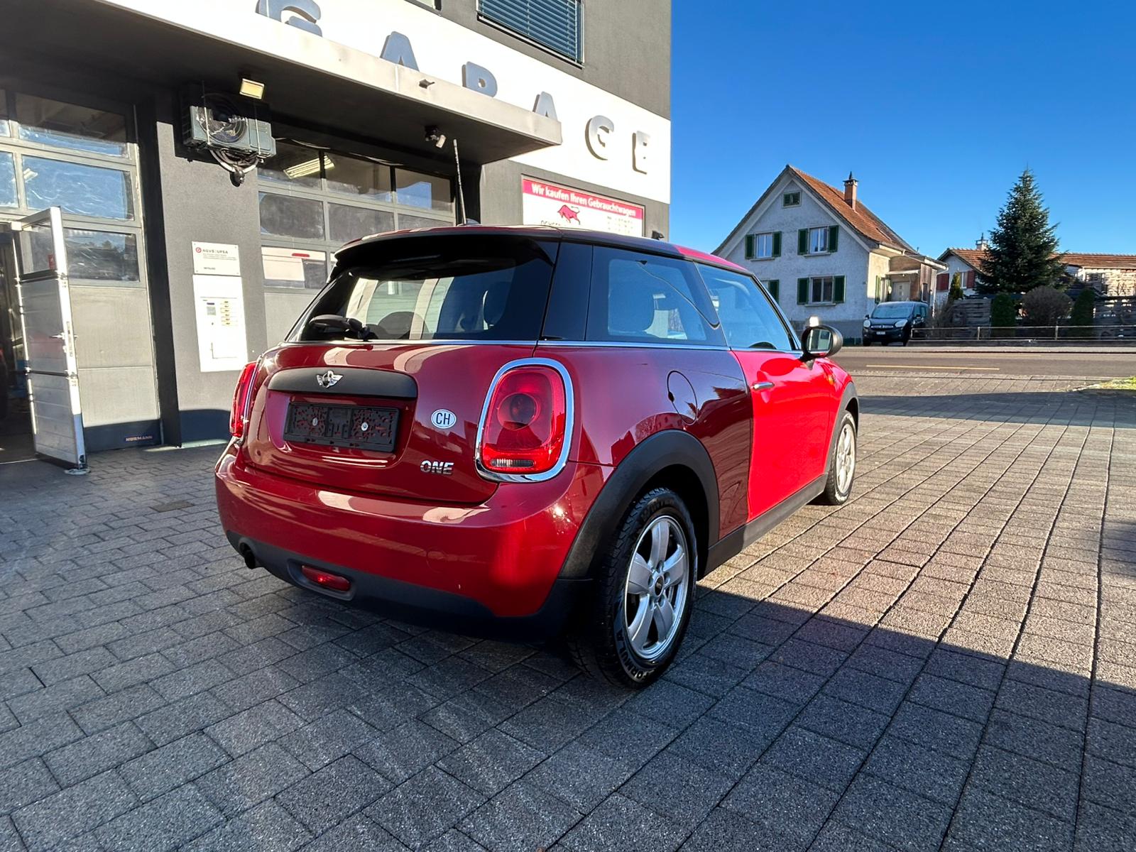 MINI One First-image-2