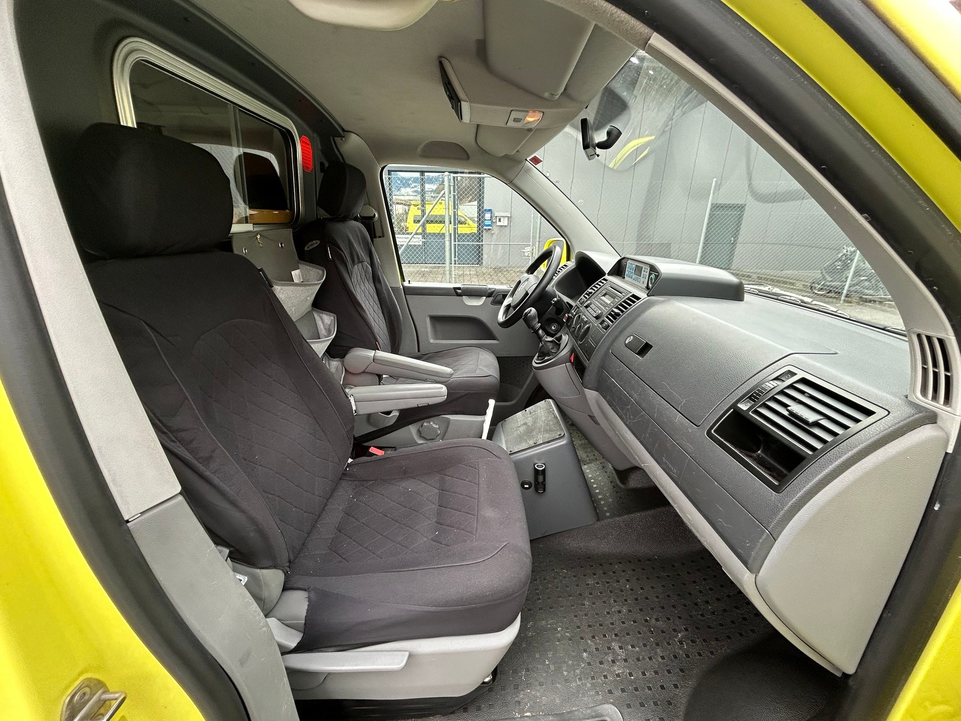 VW T5 2.5 TDI PD 4MOTION-image-12