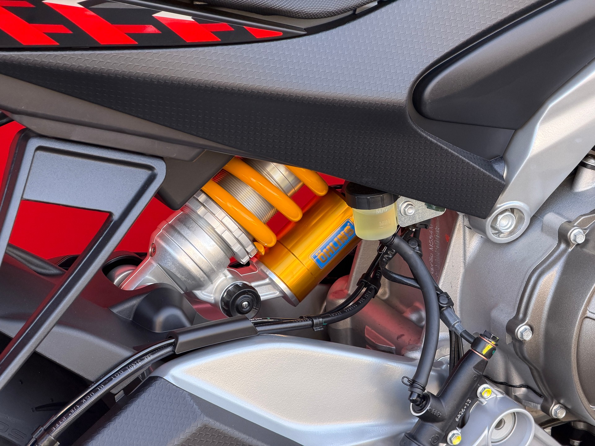 APRILIA RS 660 Factory 35kW-showroom-element-3