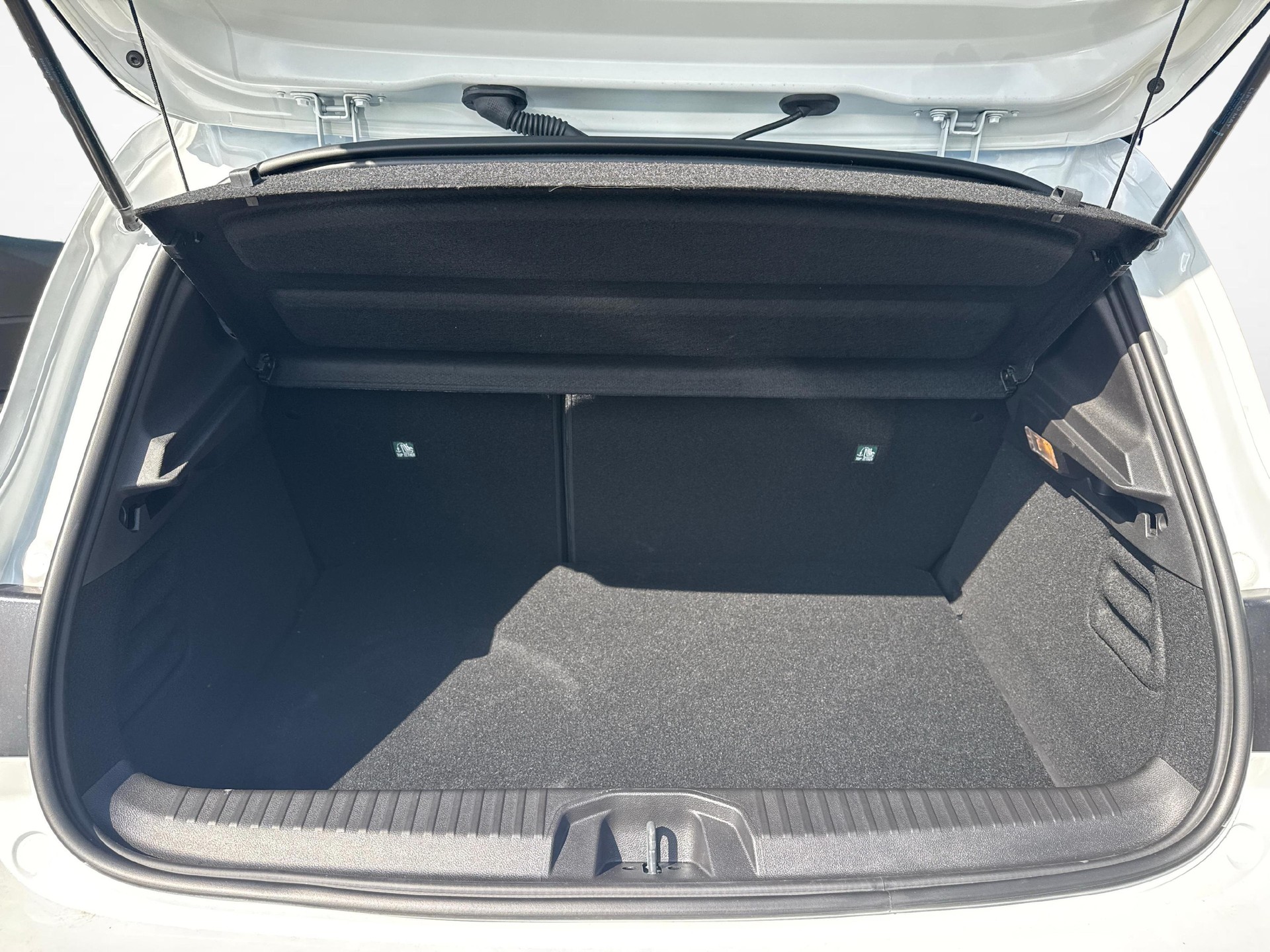 MITSUBISHI Colt 1.0 Invite-image-22