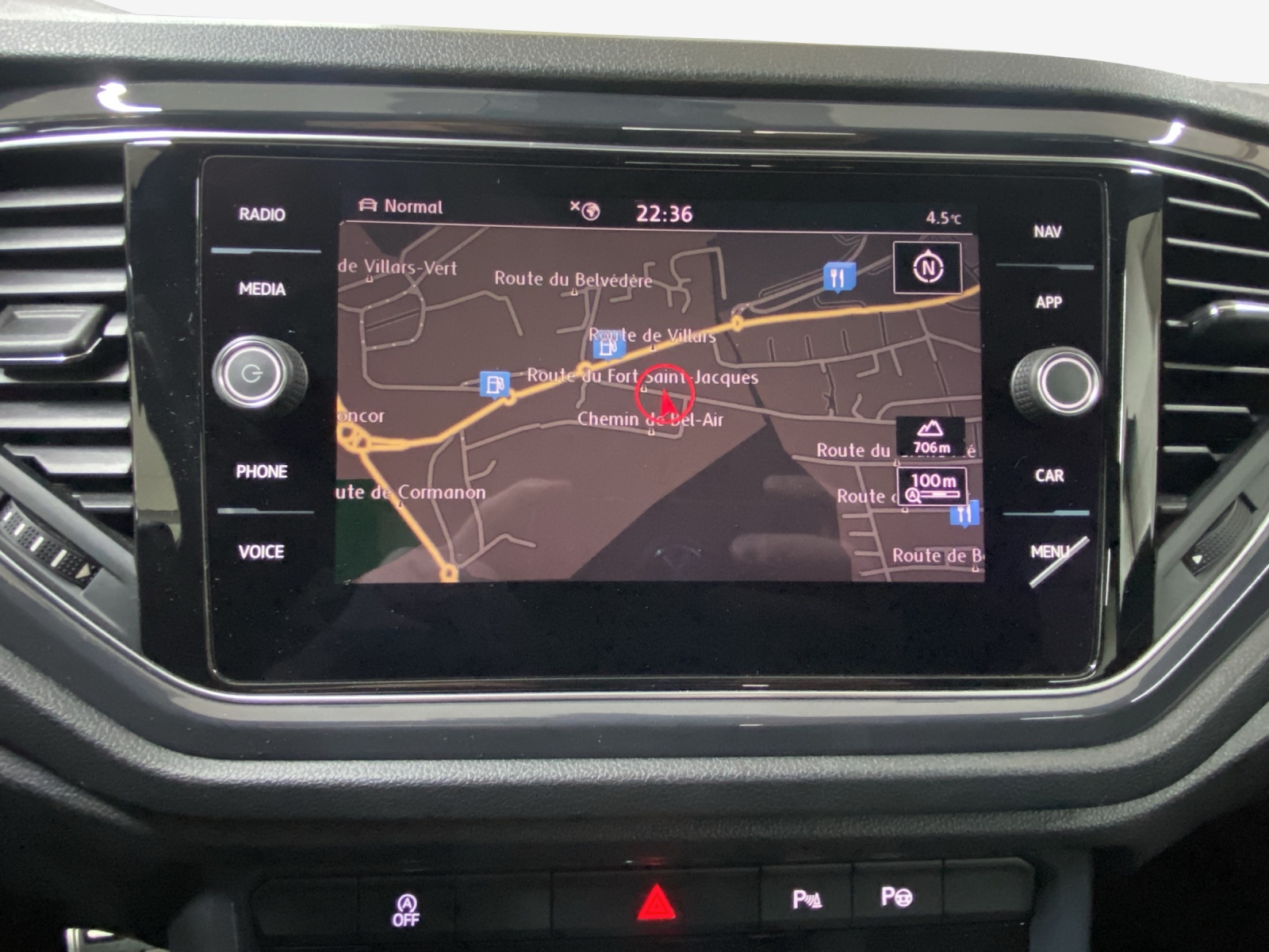 VW T-Roc 2.0 TSI Sport DSG 4Motion-image-10