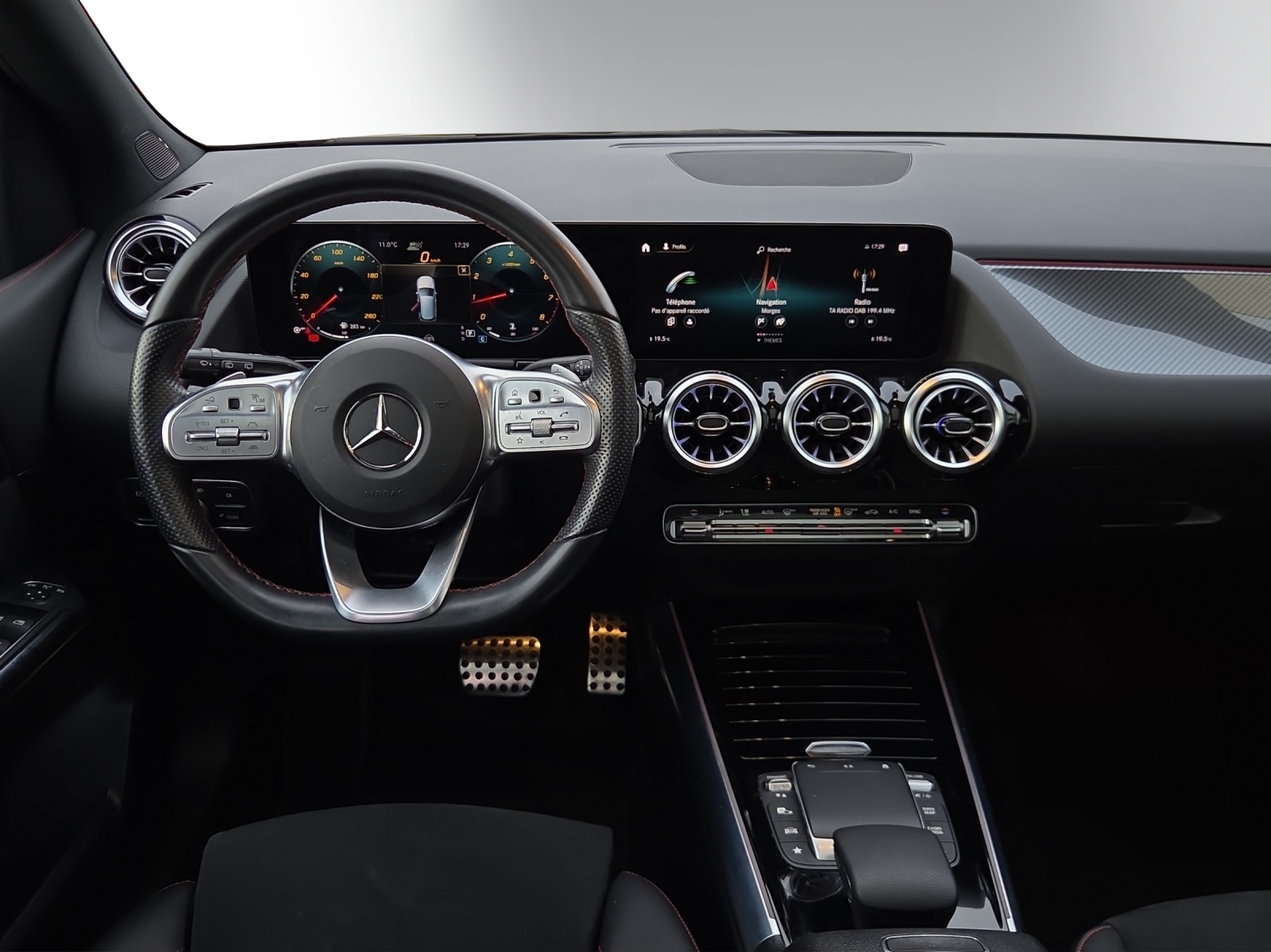 Image MERCEDES-BENZ B-200 B 200 4M AMG Line