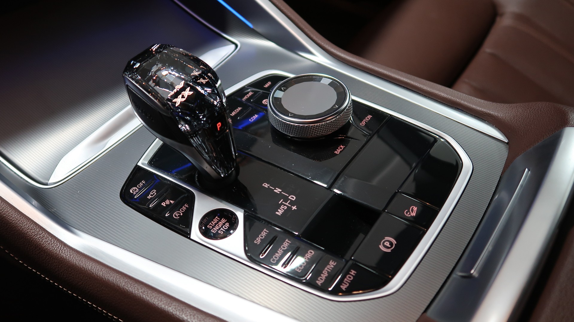 BMW X6 xDrive 40i / Pack-M / CH / MFK-image-17