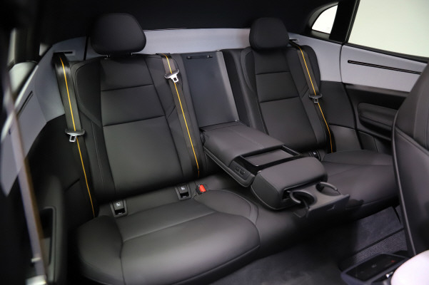 Image POLESTAR 4 Polestar 4 LR Dual Plus