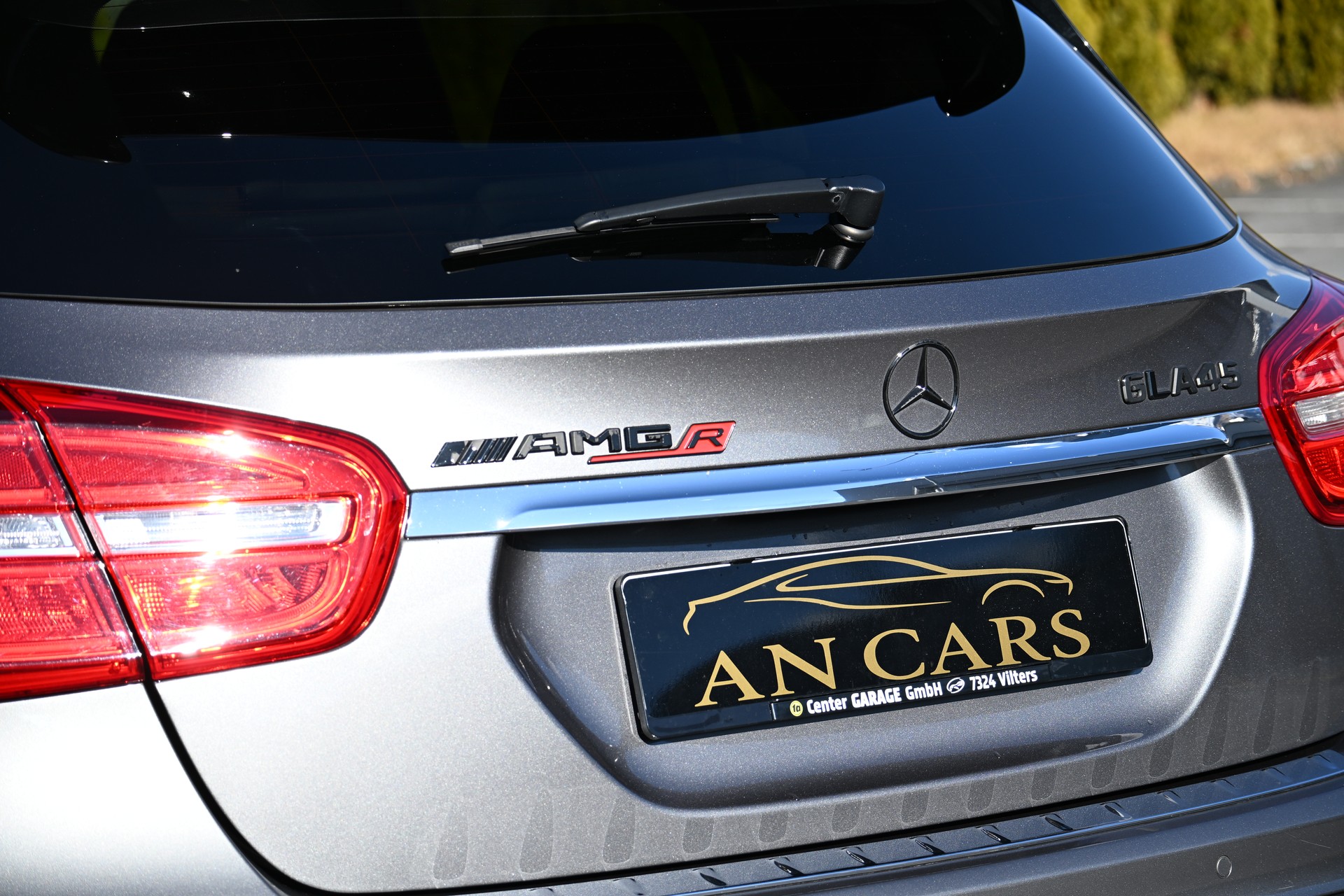 MERCEDES-BENZ GLA 45 AMG R 4Matic 7G-DCT TOP GEPFLEGT-image-7