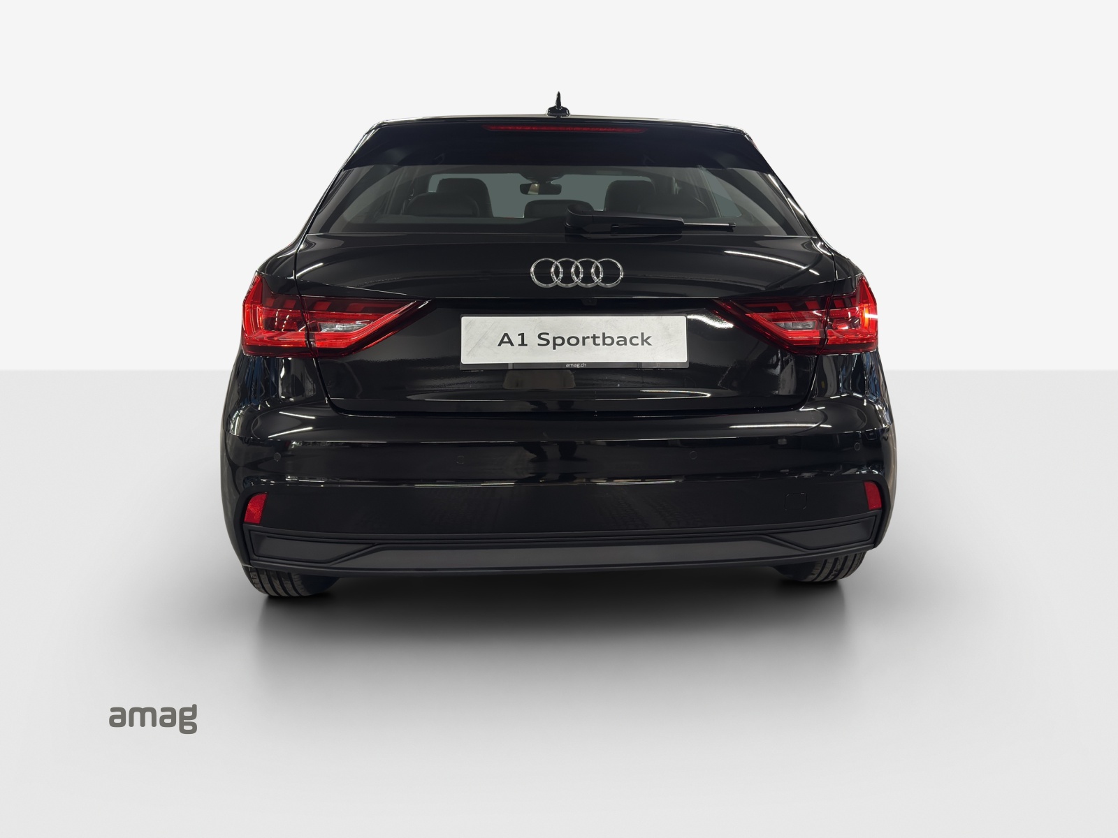 AUDI A1 Sportback 30 TFSI Attraction S-tronic-image-3