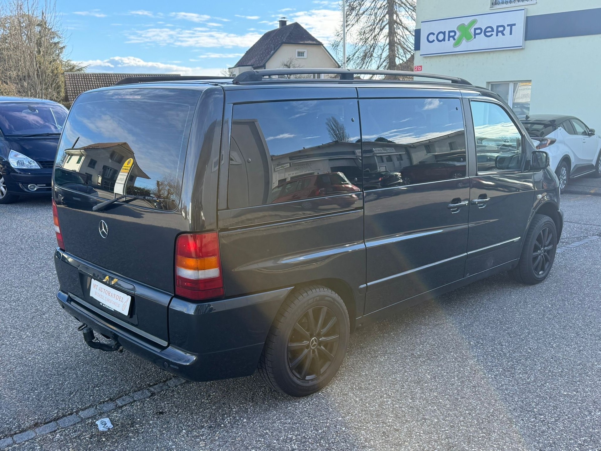 MERCEDES-BENZ V 220 CDI Ambiente-image-5