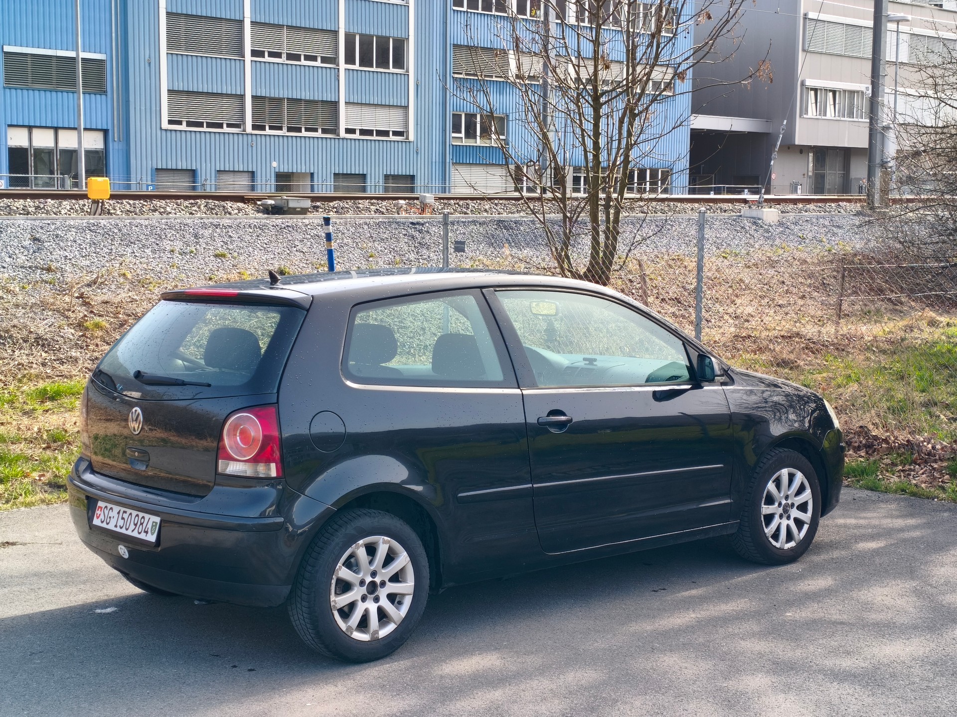 VW Polo 1.9 TDI Trendline-image-4