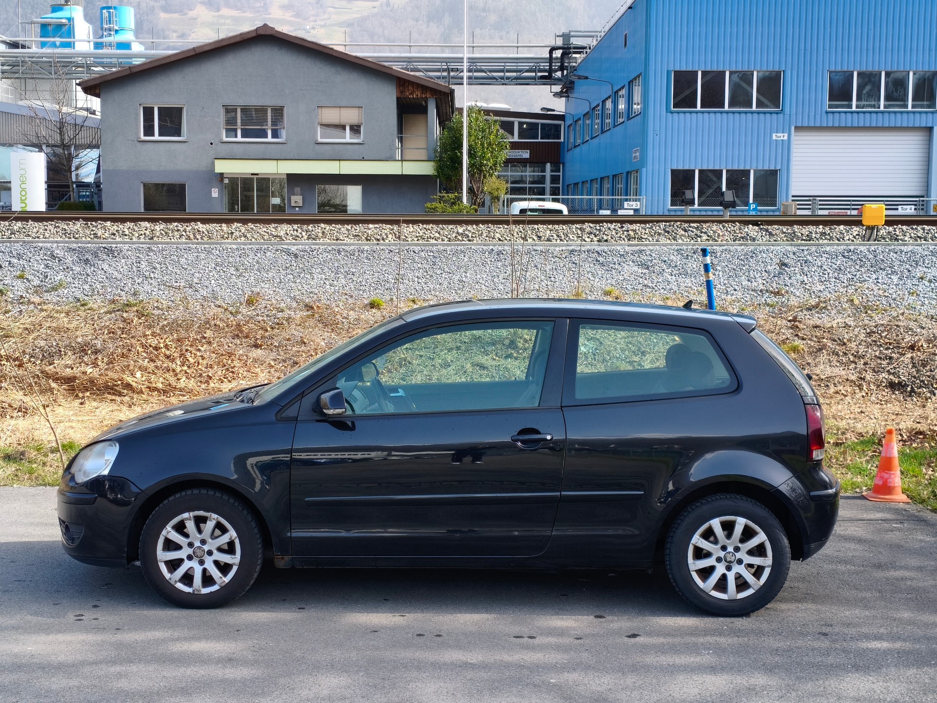 VW Polo 1.9 TDI Trendline-image-8