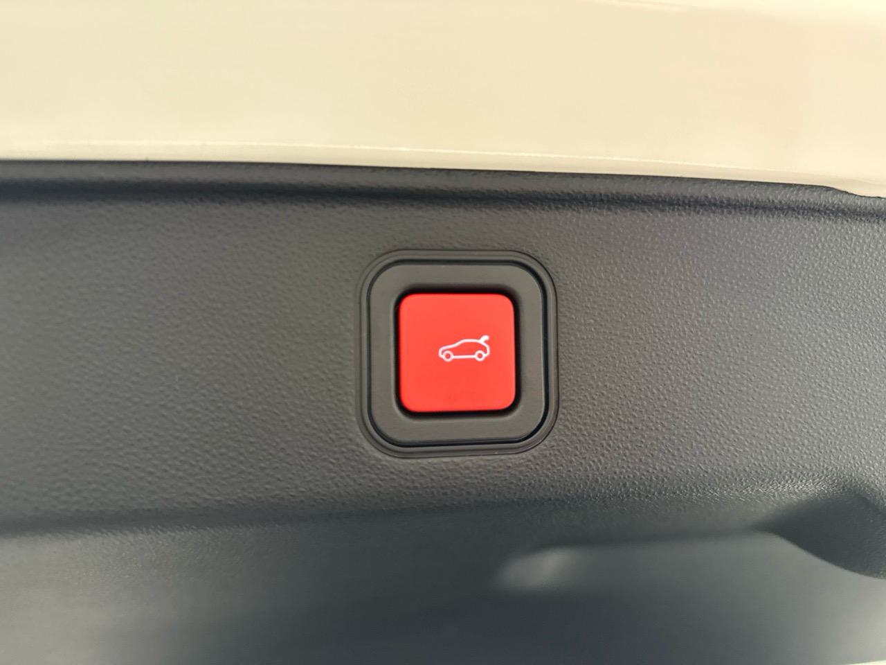 FIAT 600h MildHybrid La Prima-image-9