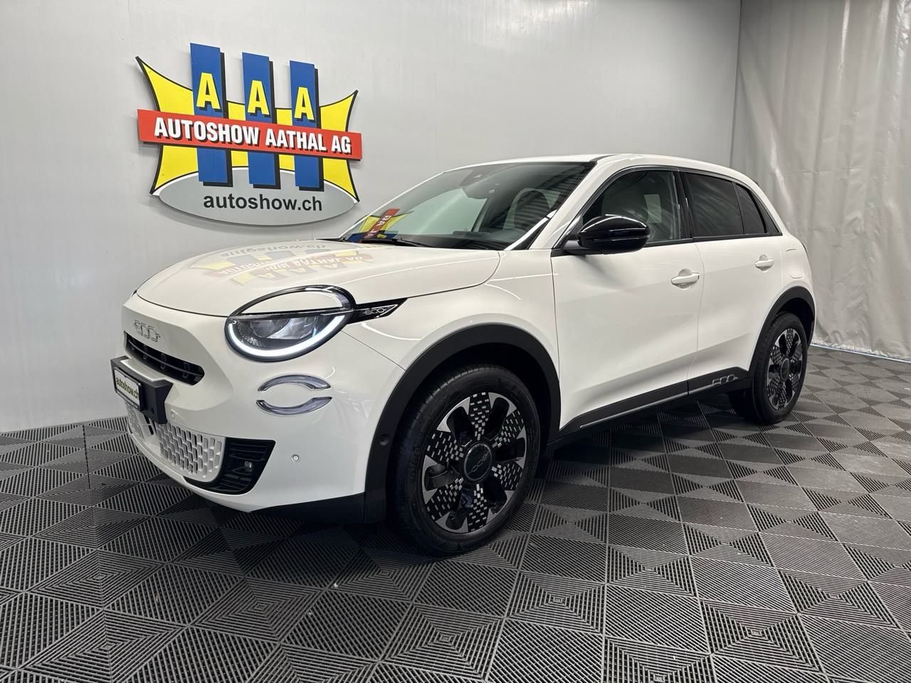 FIAT 600h MildHybrid La Prima-image-0