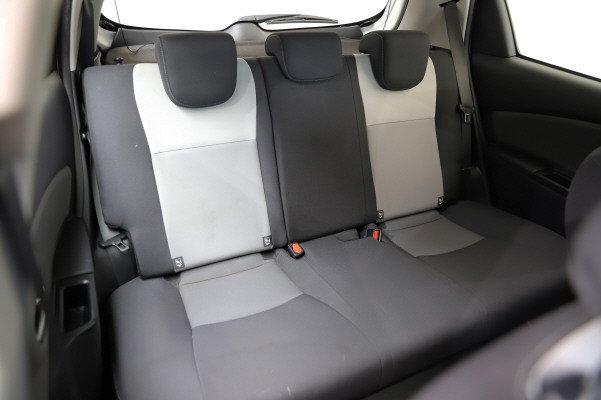 TOYOTA Yaris 1.5 Comfort e-CVT-image-10