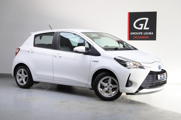 Photo TOYOTA YARIS Yaris 1.5 Comfort e-CVT